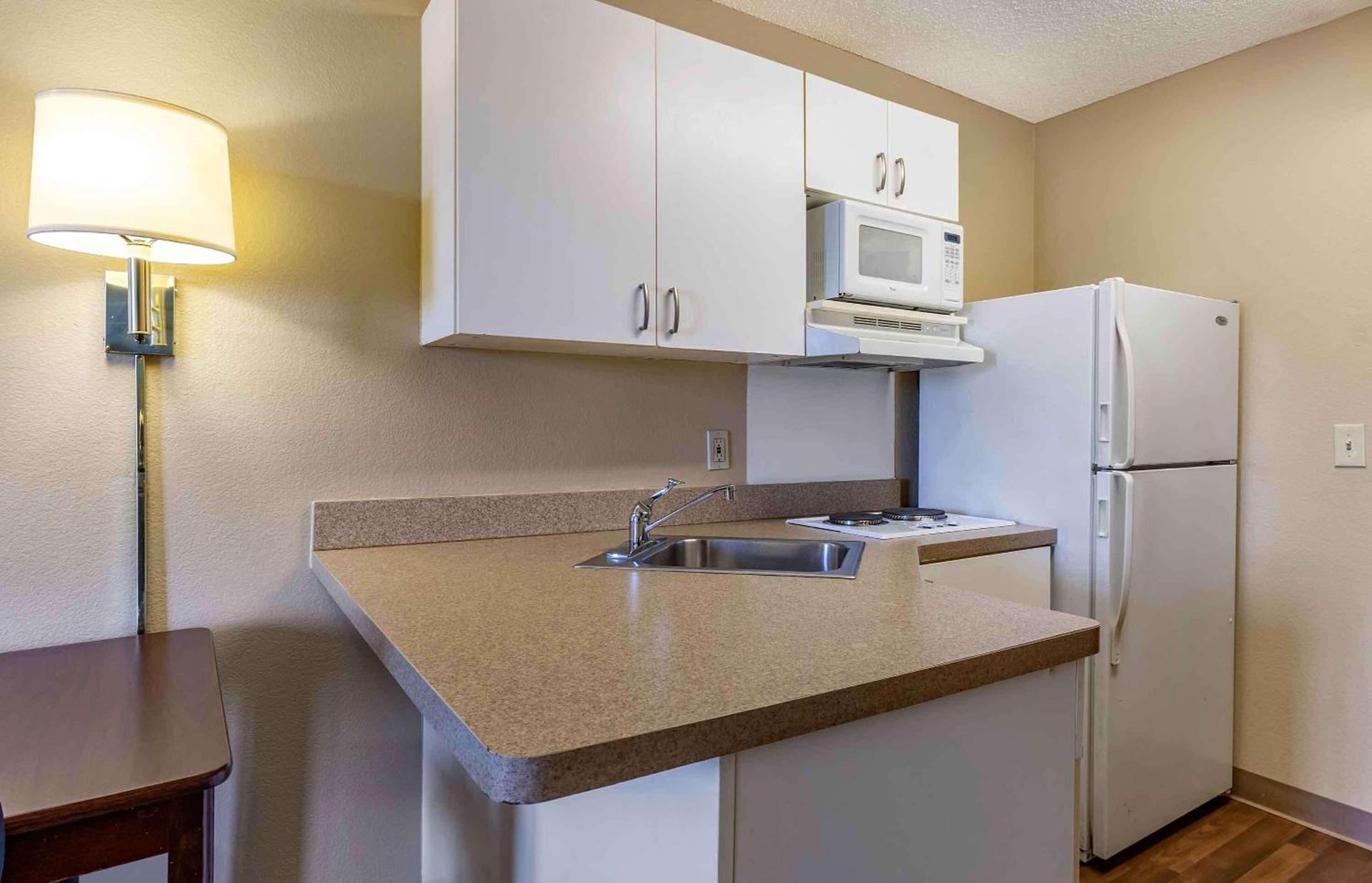 Extended Stay America Suites - Austin - Northwest Arboretum photo 4