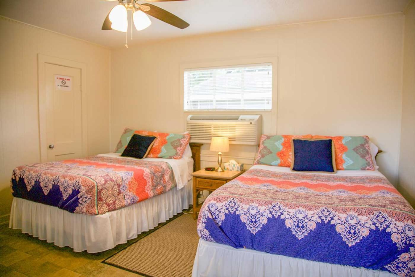 Shiner Country Inn photo 31