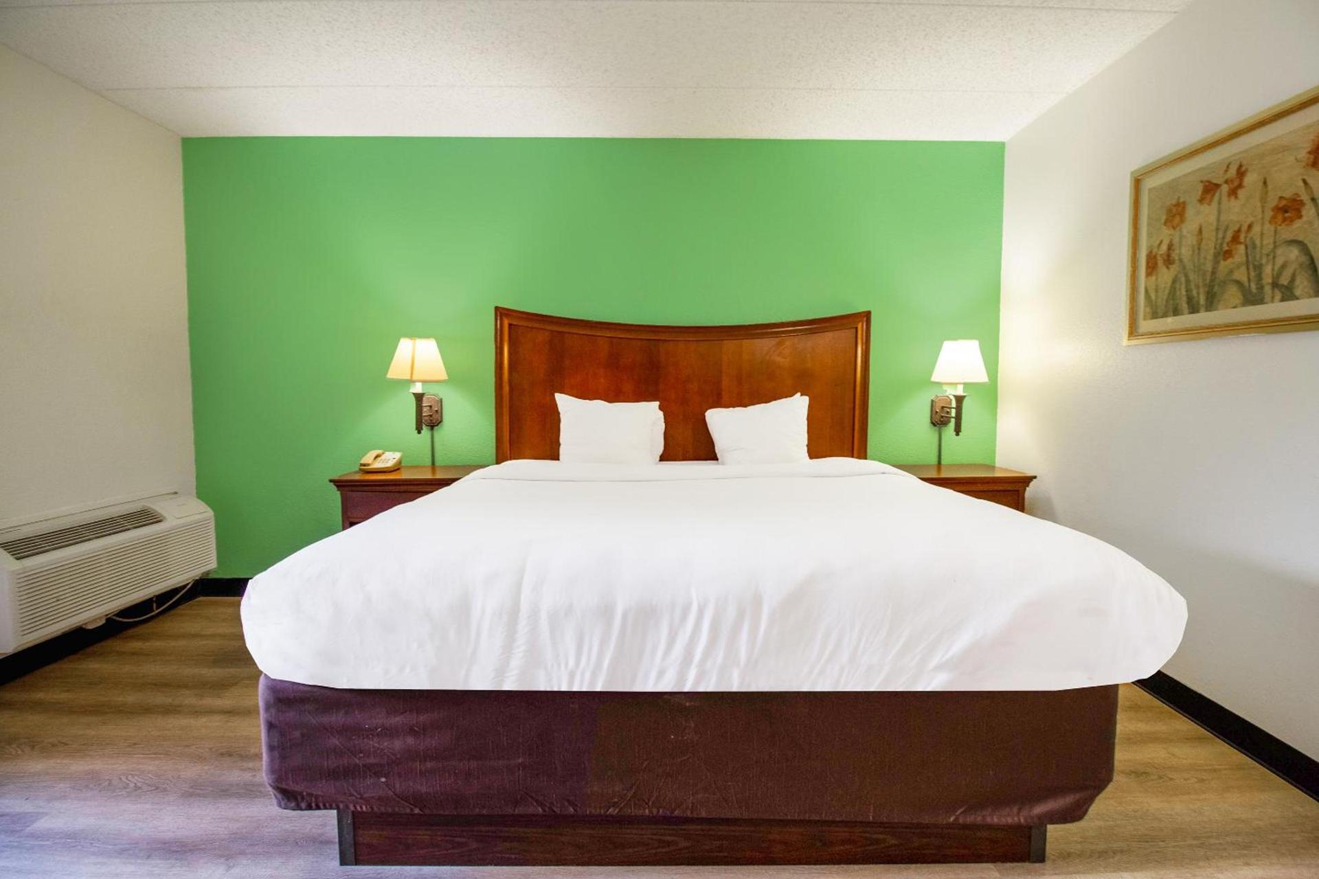 Tulsa Square Hotel Central, I-44 By OYO photo 65