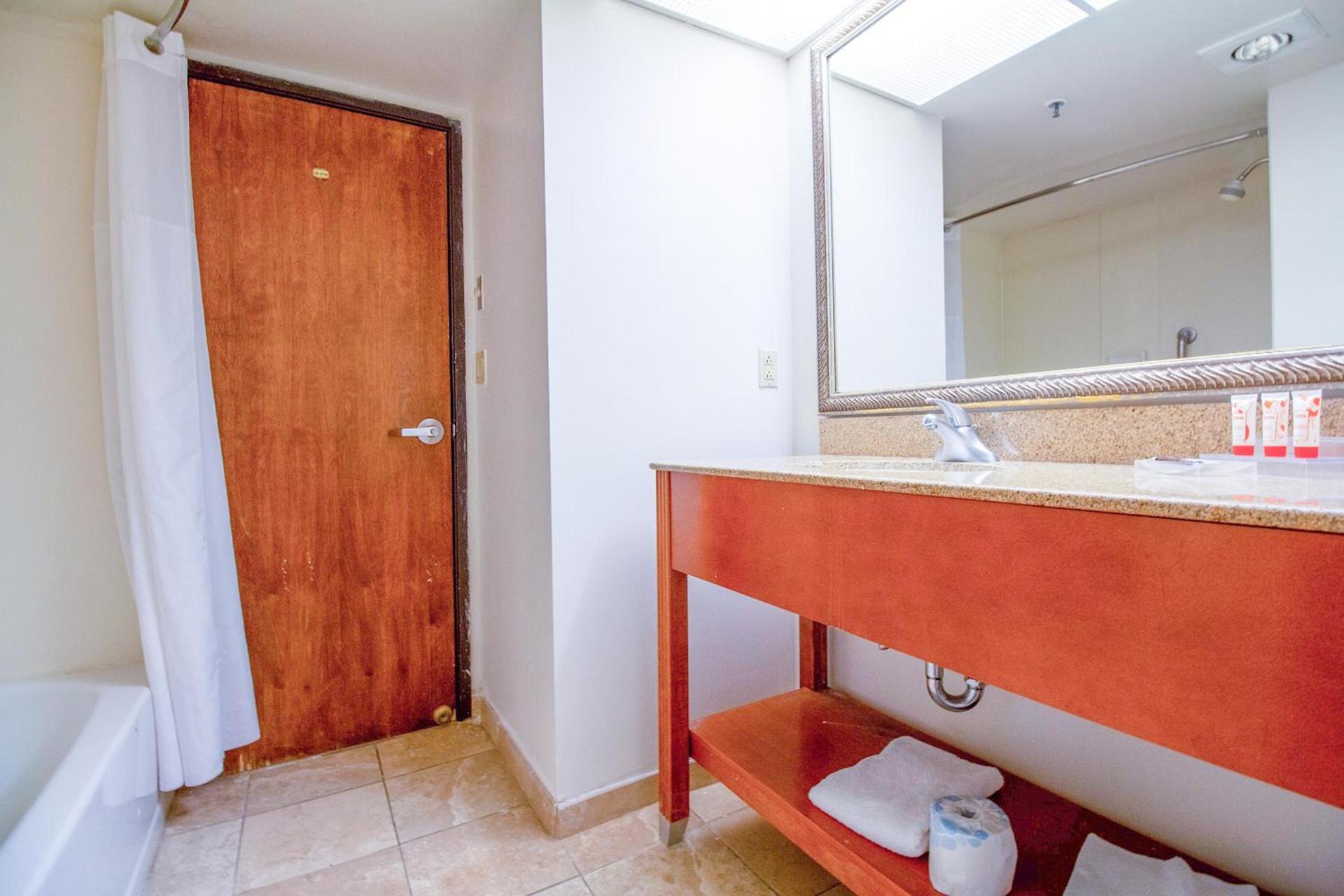 Tulsa Square Hotel Central, I-44 By OYO photo 70
