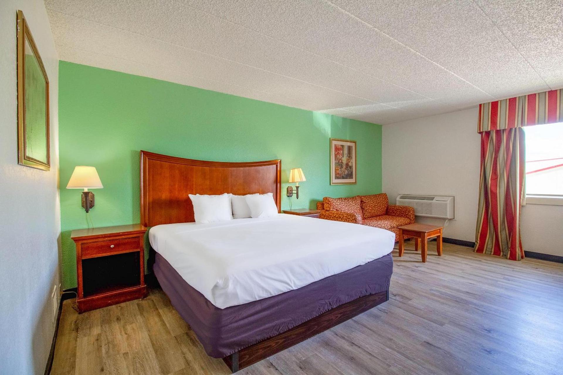 Tulsa Square Hotel Central, I-44 By OYO photo 78
