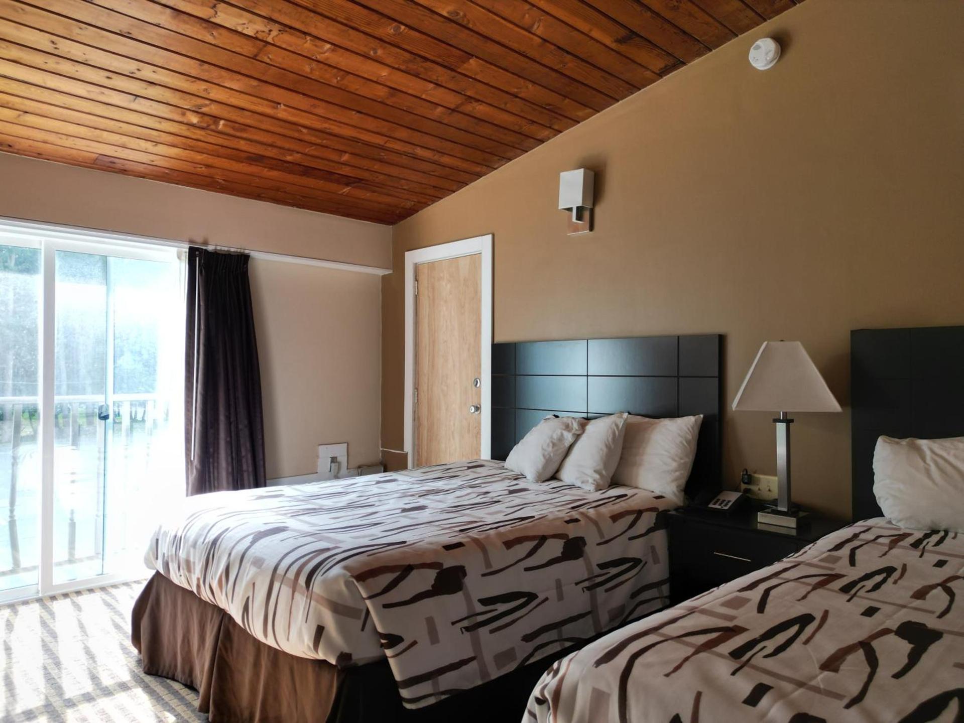 The Putney Inn photo 39