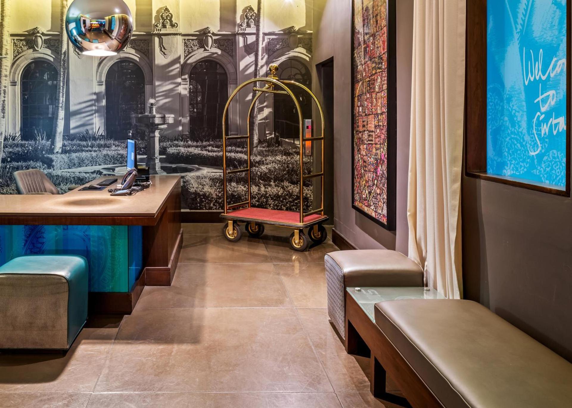 SIRTAJ – Beverly Hills photo 44