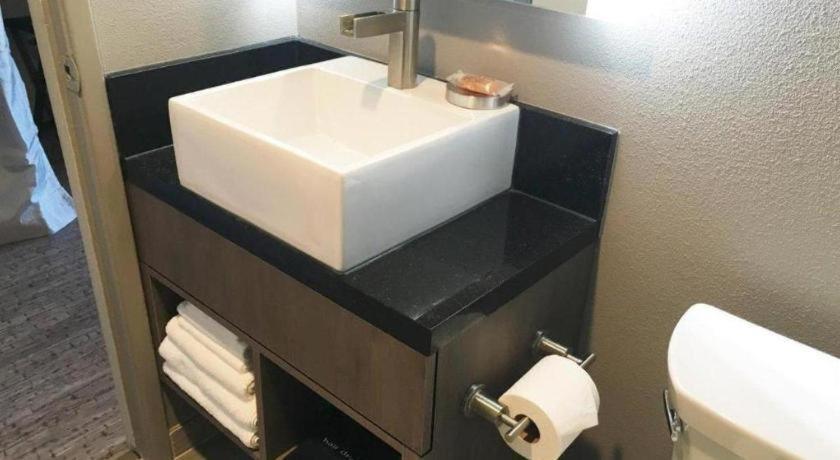 Arden Star Hotel photo 57
