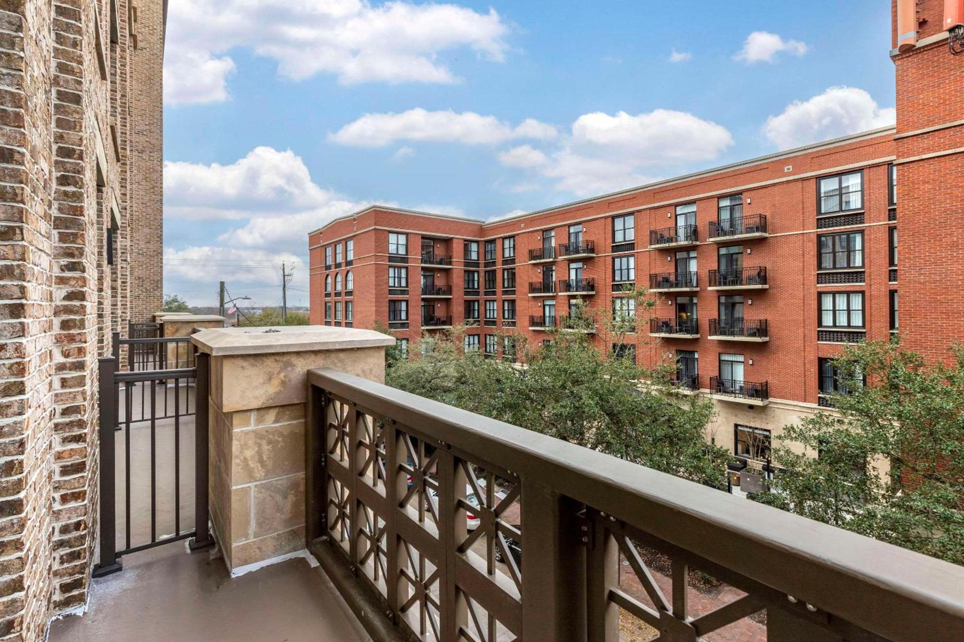 Cambria Hotel Savannah Downtown Historic District photo 13