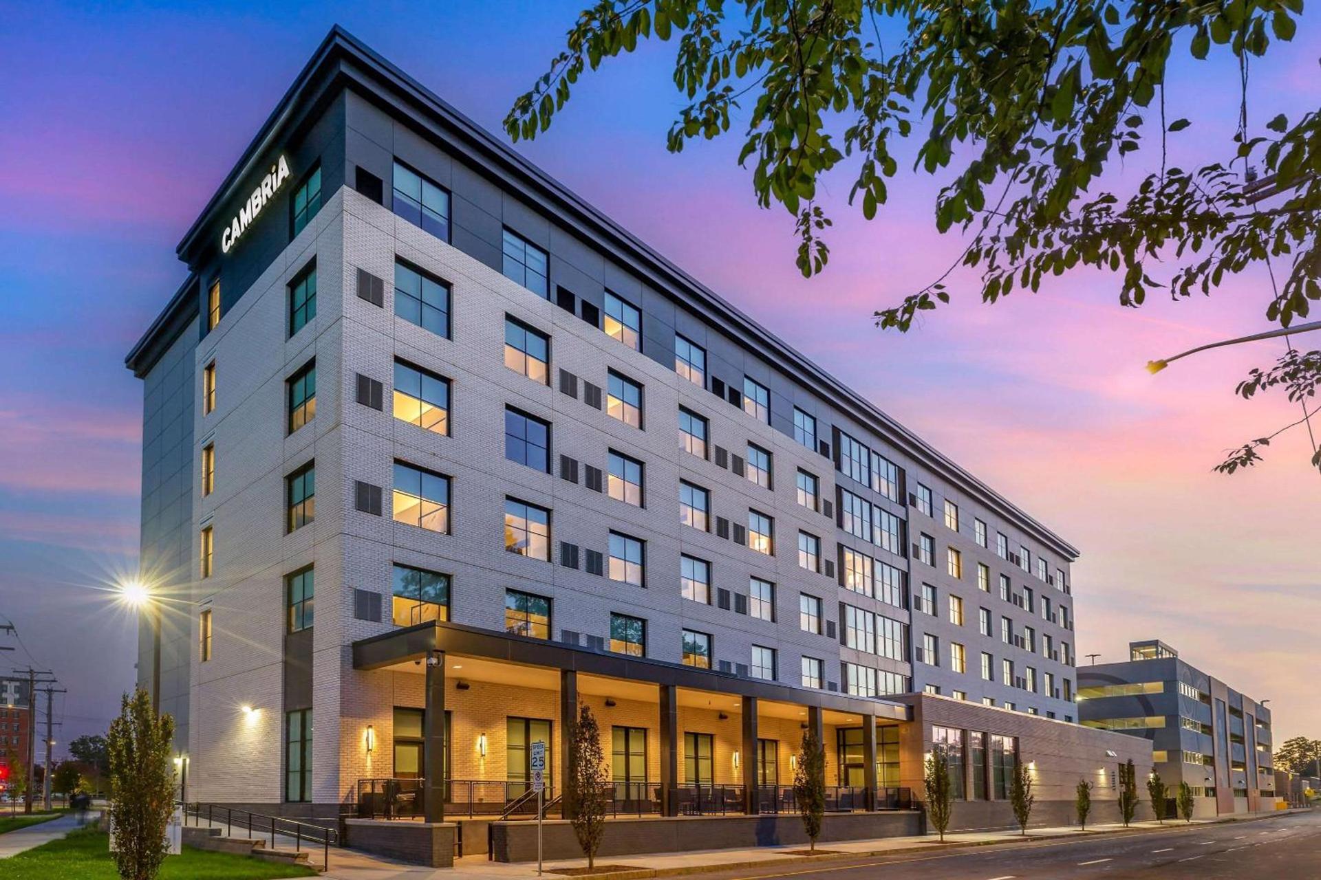 Cambria Hotel New Haven University Area photo 4