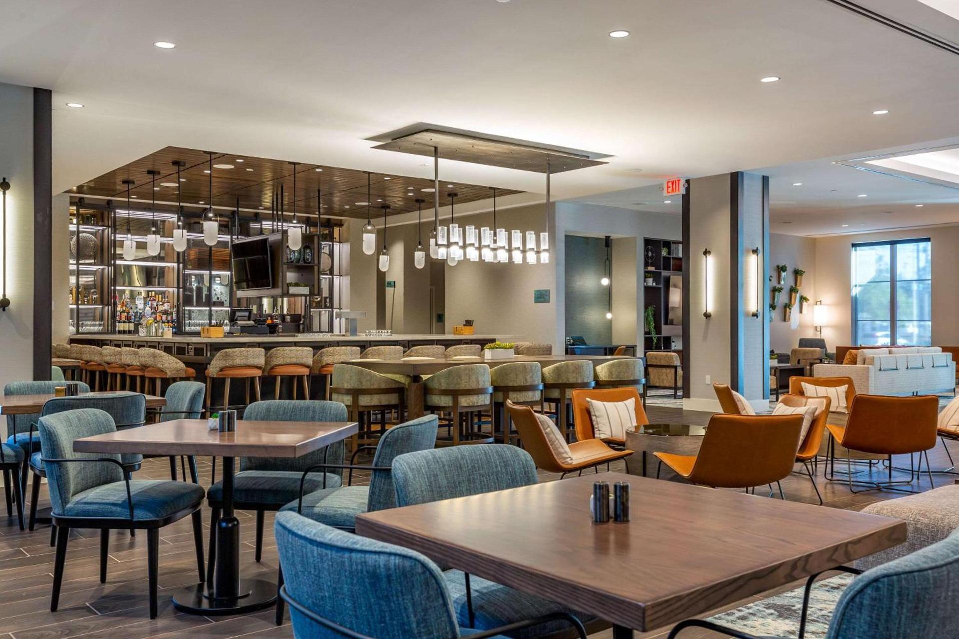 Cambria Hotel New Haven University Area photo 43