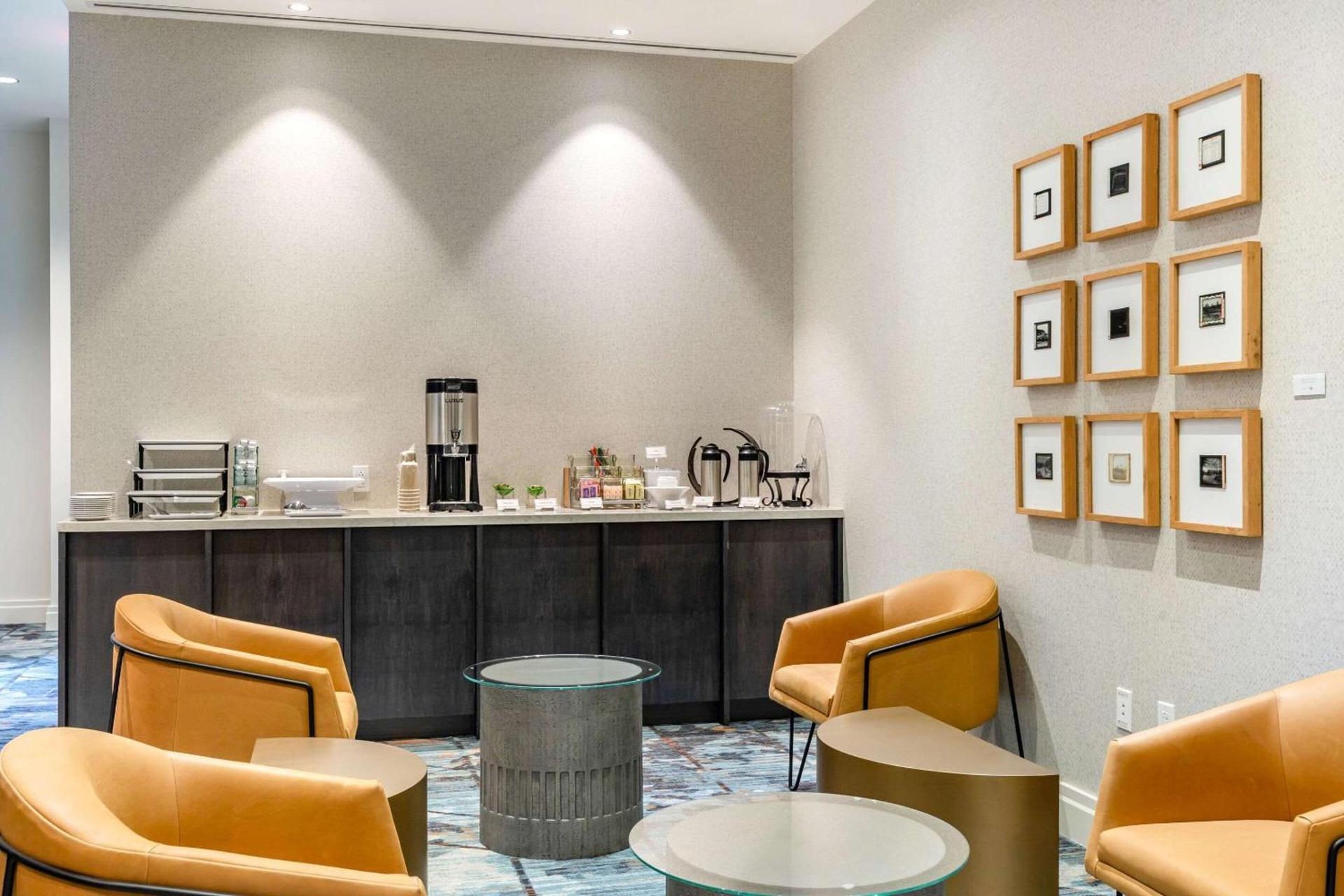 Cambria Hotel New Haven University Area photo 54