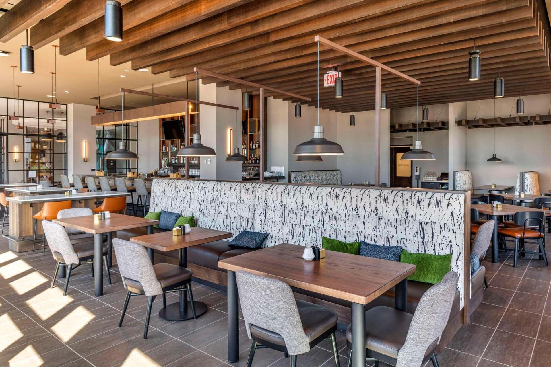 Cambria Hotel Washington DC Navy Yard Riverfront photo 19