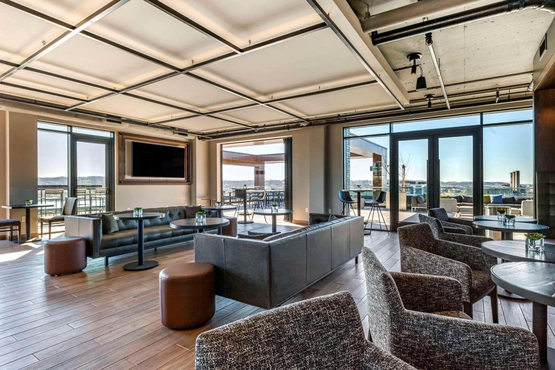 Cambria Hotel Washington DC Navy Yard Riverfront photo 24