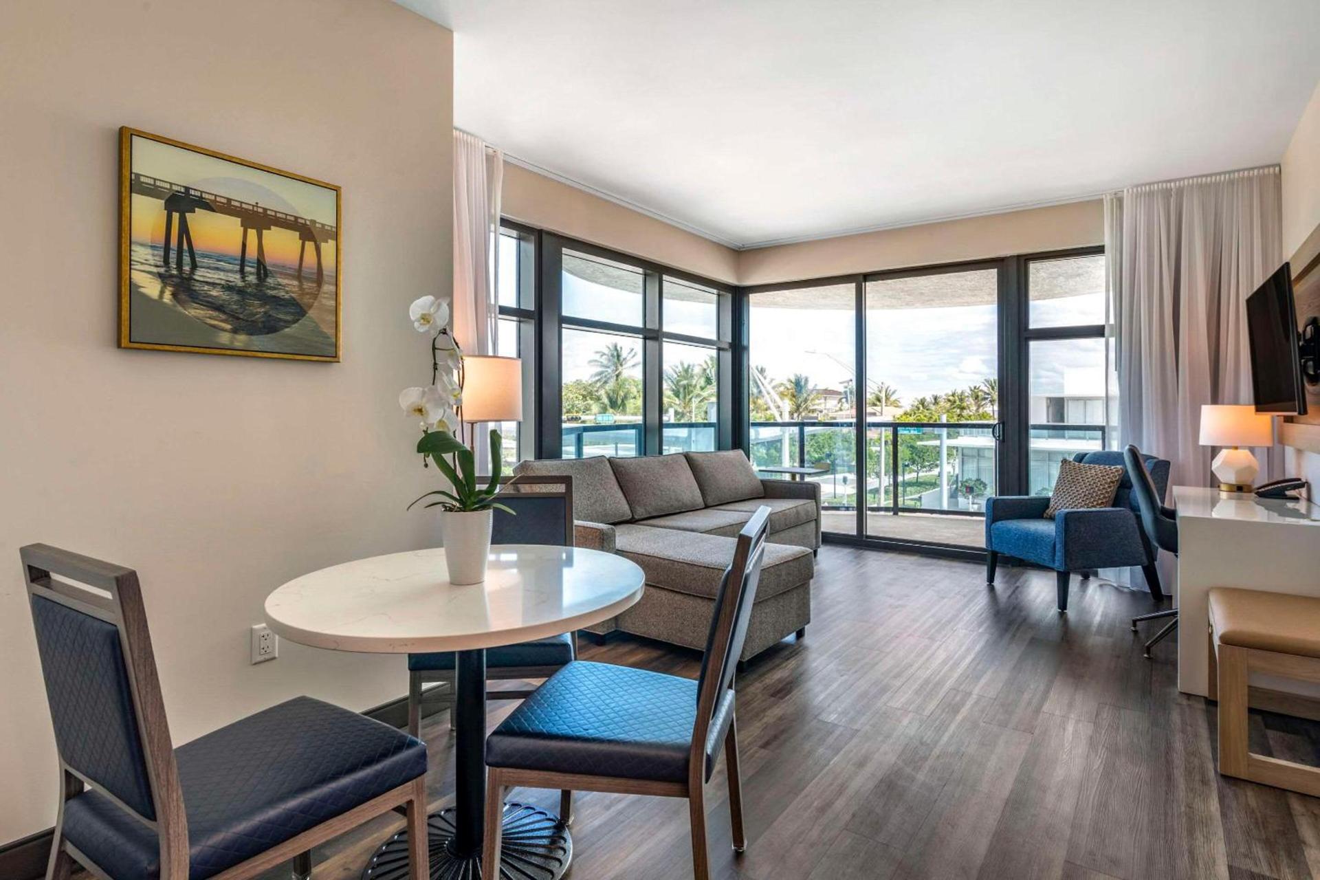 Cambria Hotel Fort Lauderdale Beach photo 15