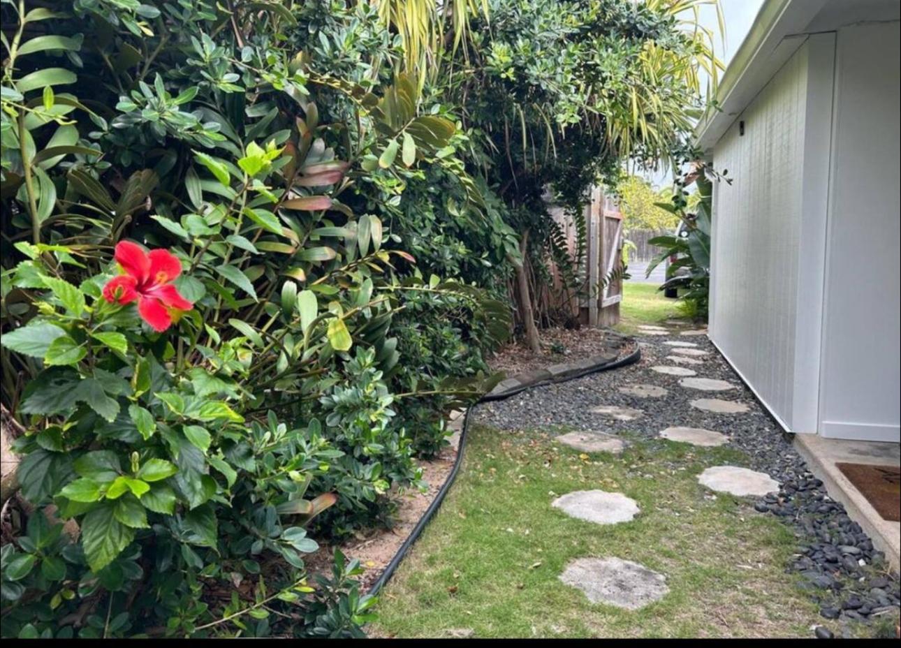 Guest Detached Home in Kailua with AC photo 3