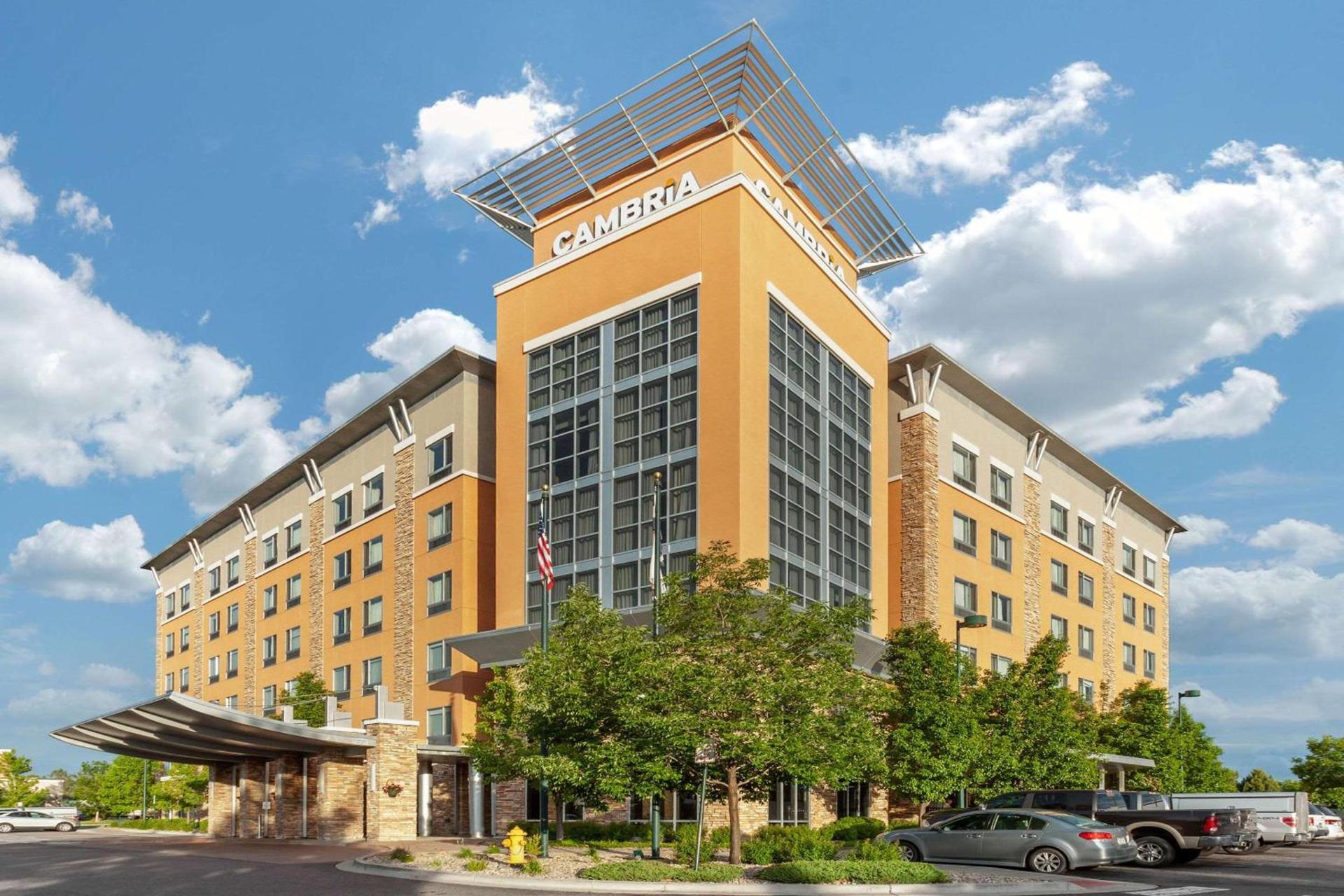 Cambria Hotel Denver International Airport photo 2