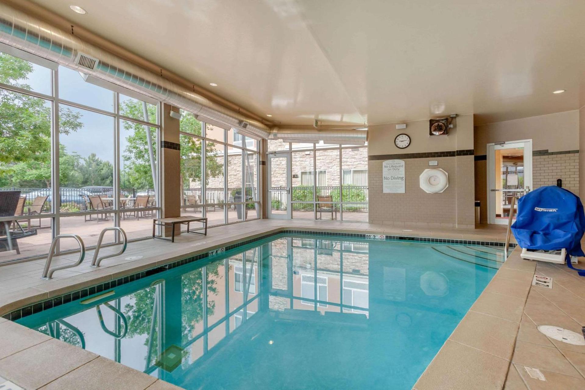 Cambria Hotel Denver International Airport photo 32