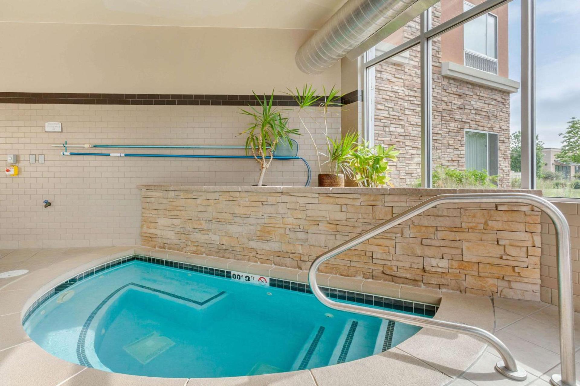 Cambria Hotel Denver International Airport photo 33