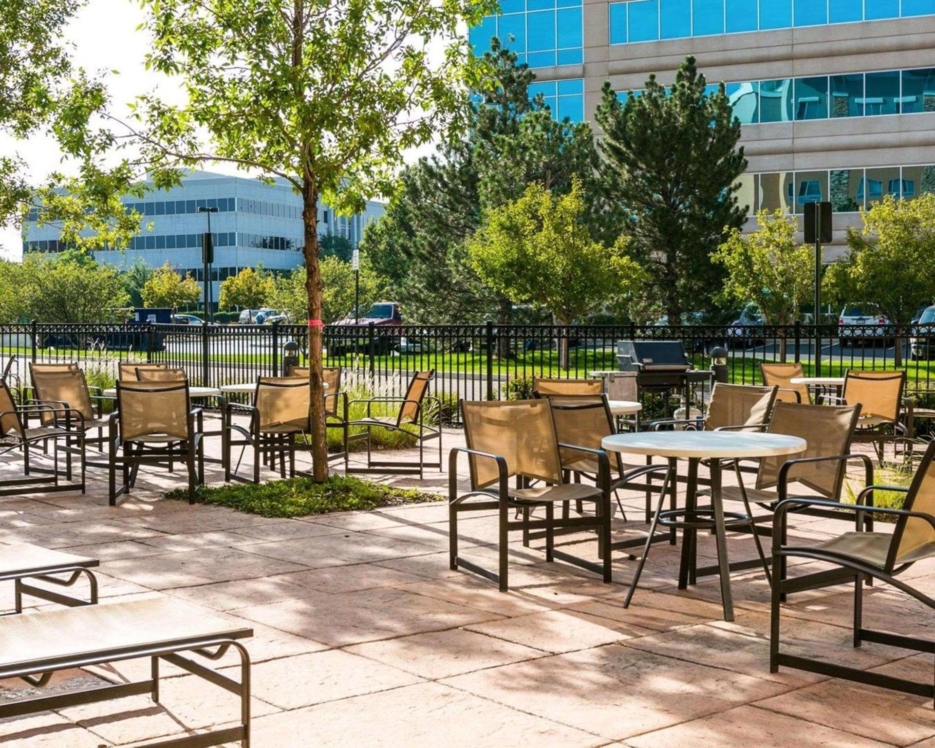 Cambria Hotel Denver International Airport photo 48