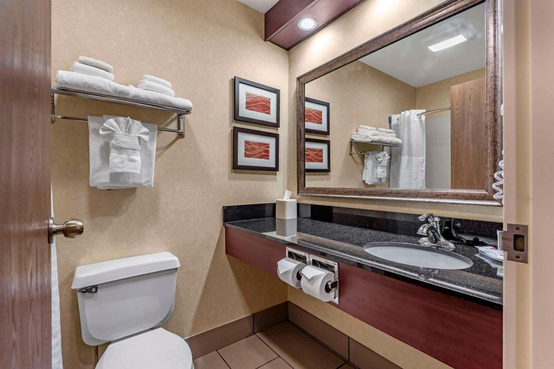 Comfort Inn Augusta photo 8