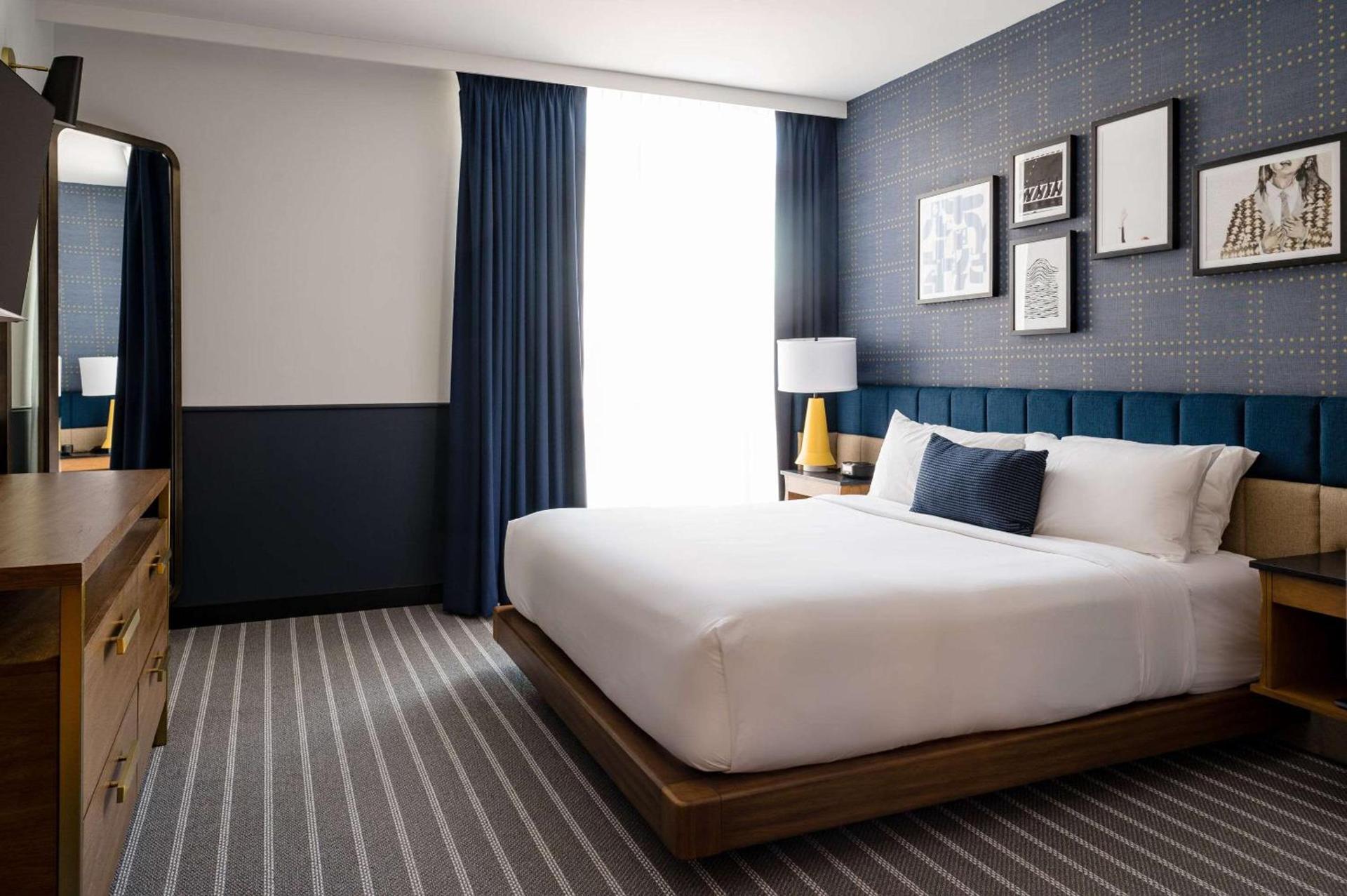 Cambria Hotel Boston Somerville photo 46