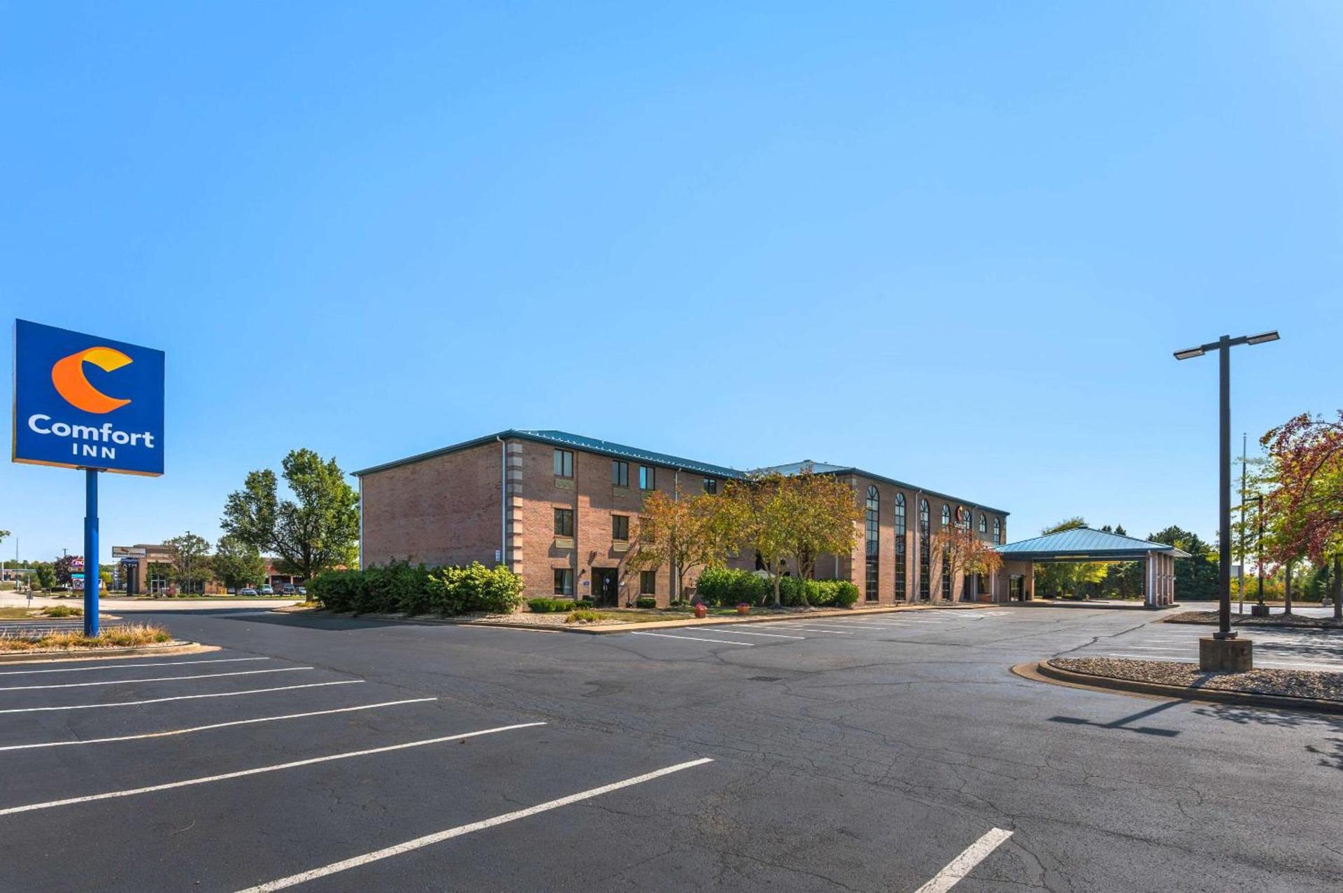 Comfort Inn Lafayette I-65 photo 11