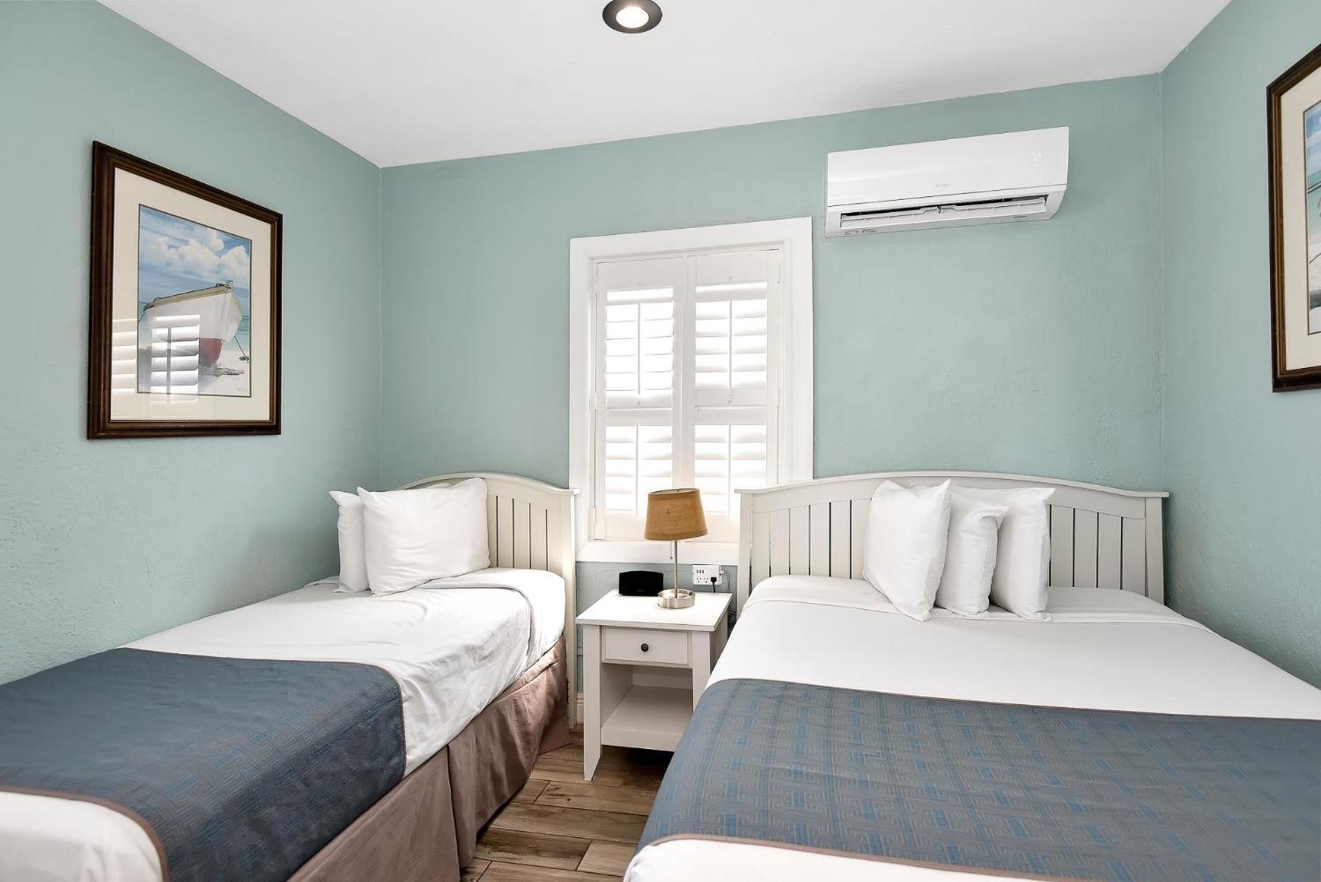 Shoreline Suites & Cabana Cottages – Beachfront photo 52