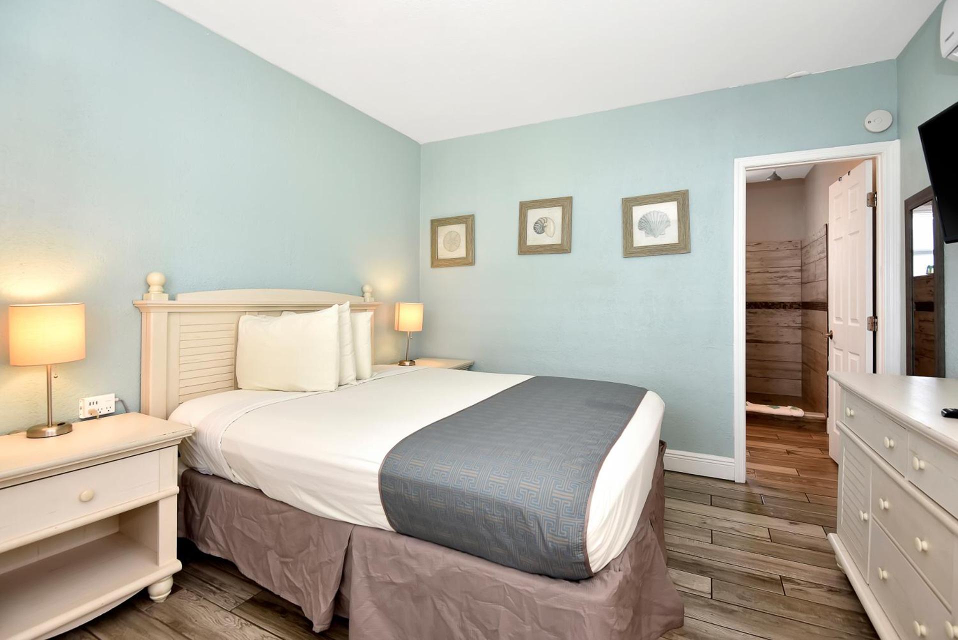 Shoreline Suites & Cabana Cottages – Beachfront photo 53