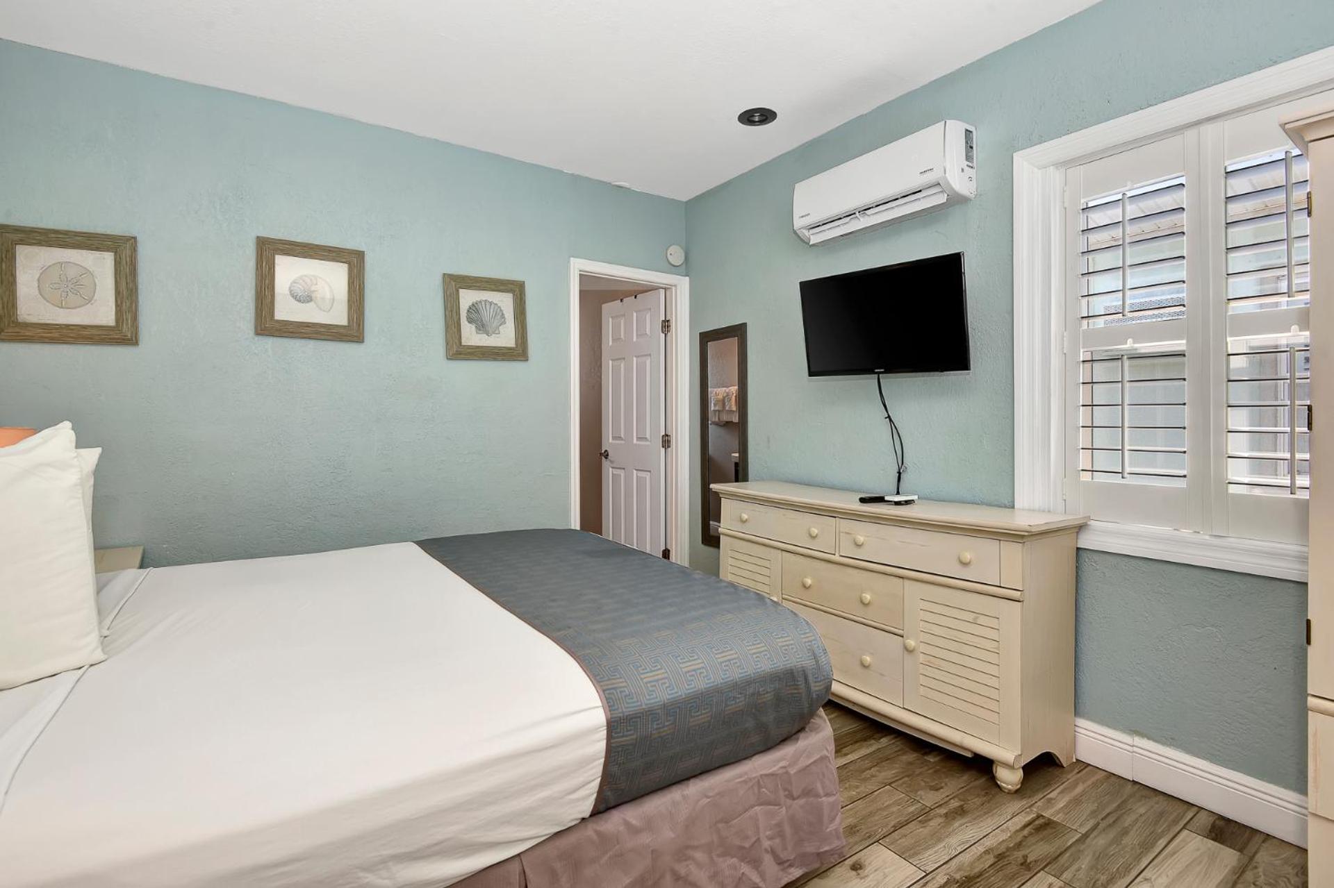 Shoreline Suites & Cabana Cottages – Beachfront photo 56