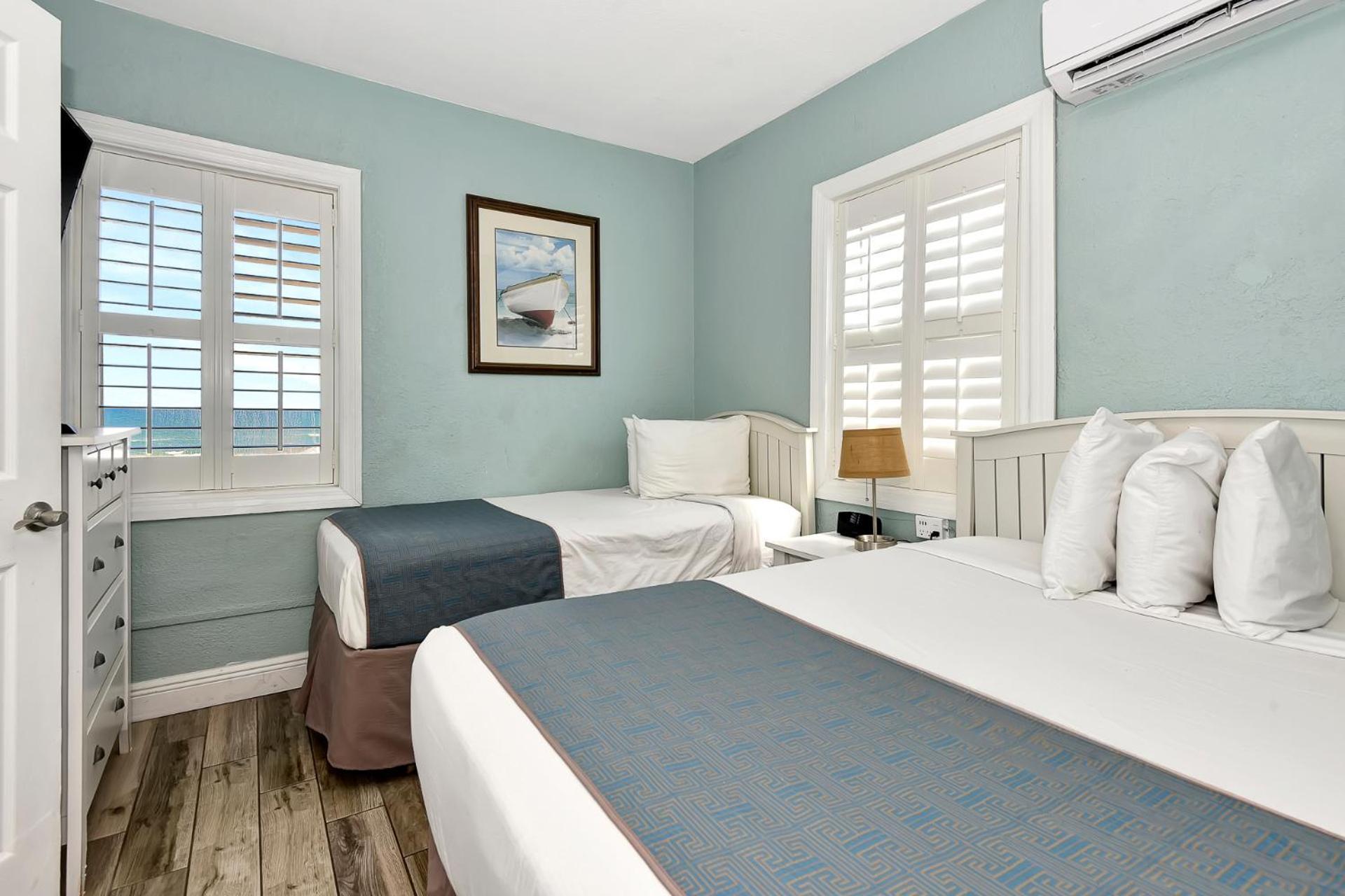 Shoreline Suites & Cabana Cottages – Beachfront photo 64