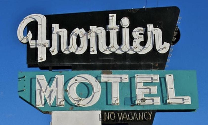 Frontier Motel photo 13