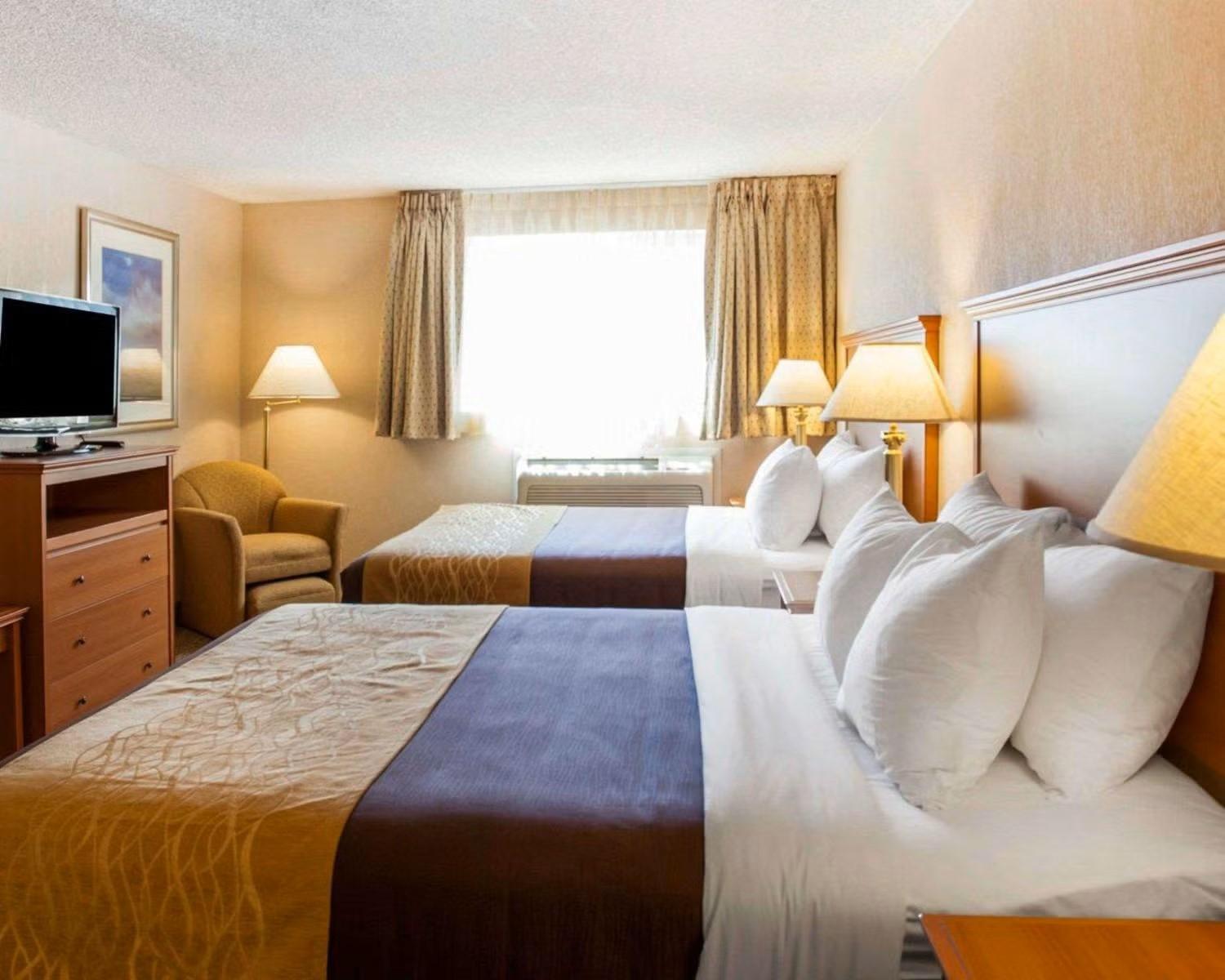 Quality Inn Kirkland photo 39