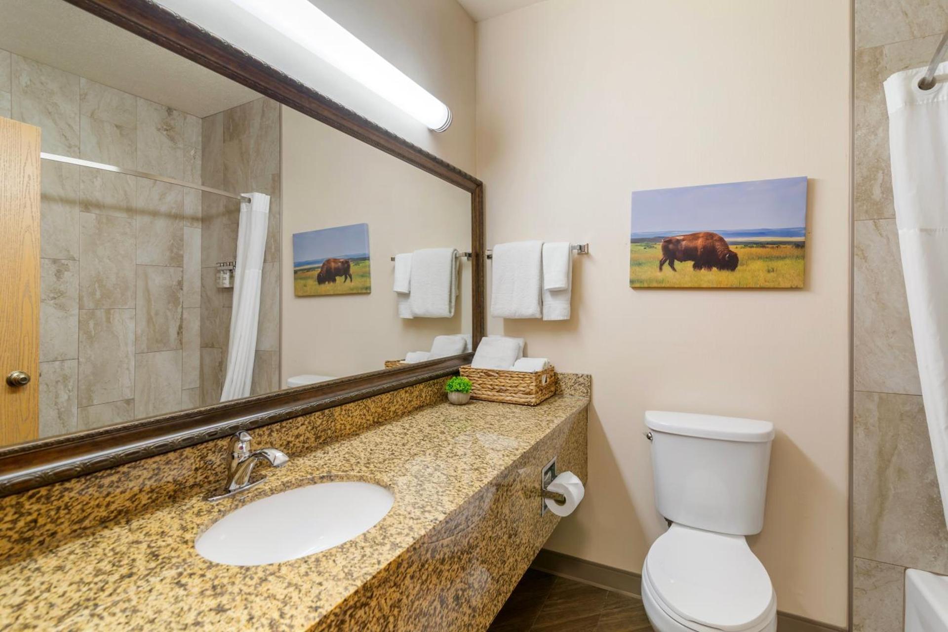 EverSpring Suites photo 18