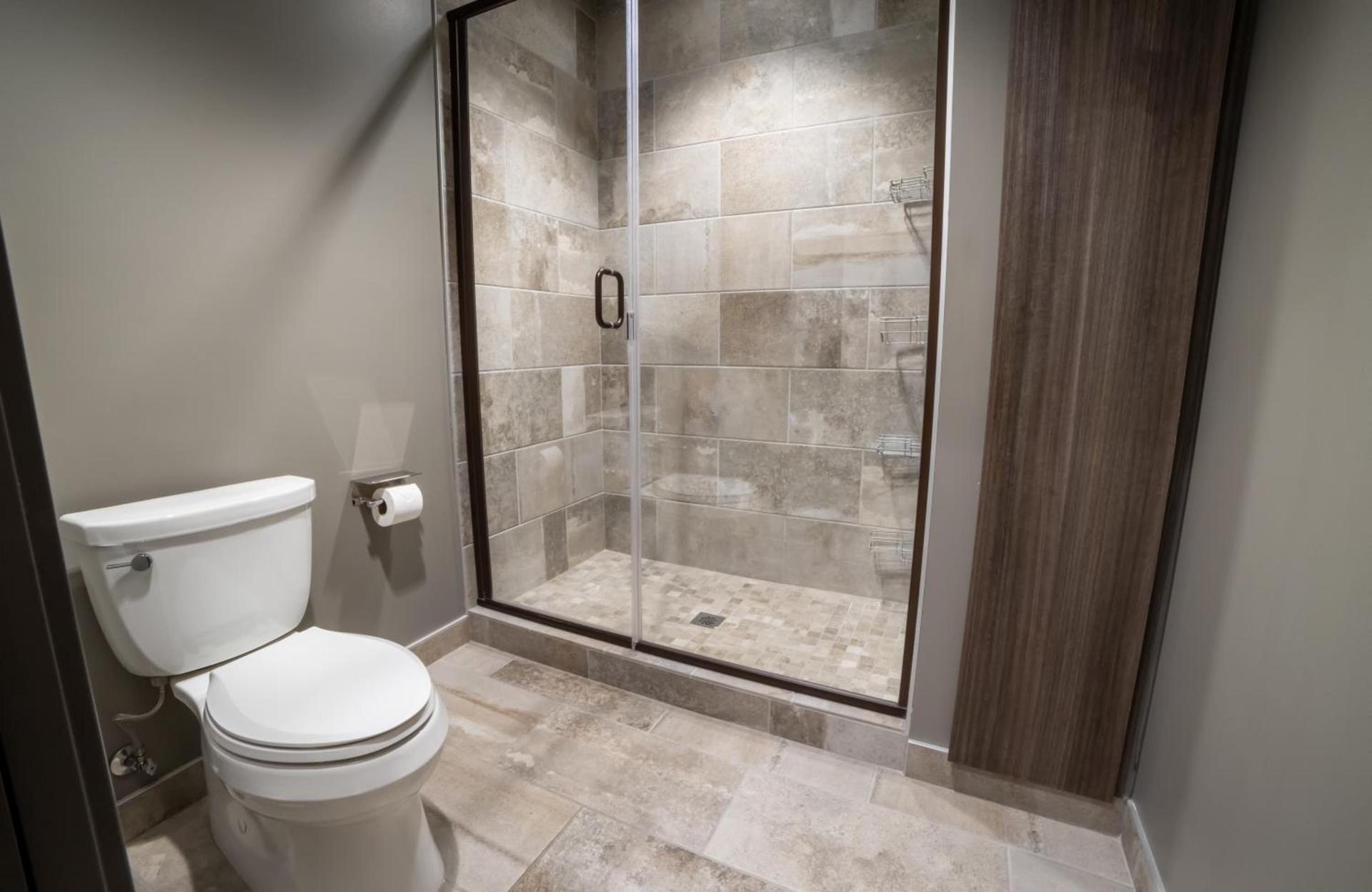 Montvale Hotel photo 22