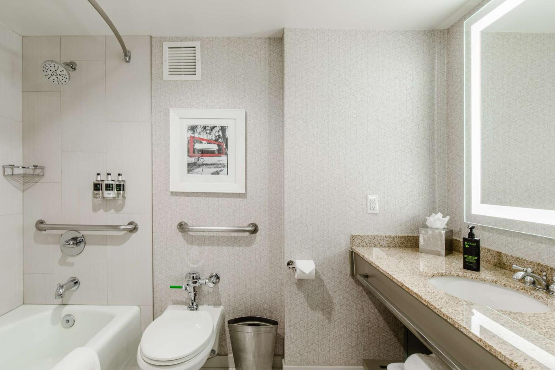Coast Seattle Downtown Hotel by APA photo 22