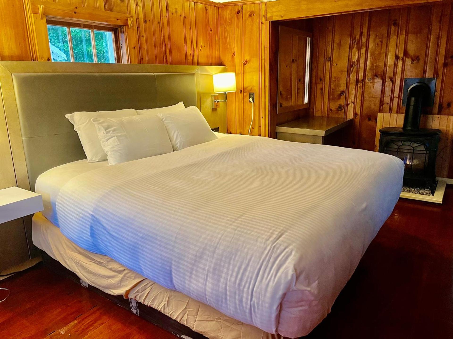 White Mountain Cottages photo 3