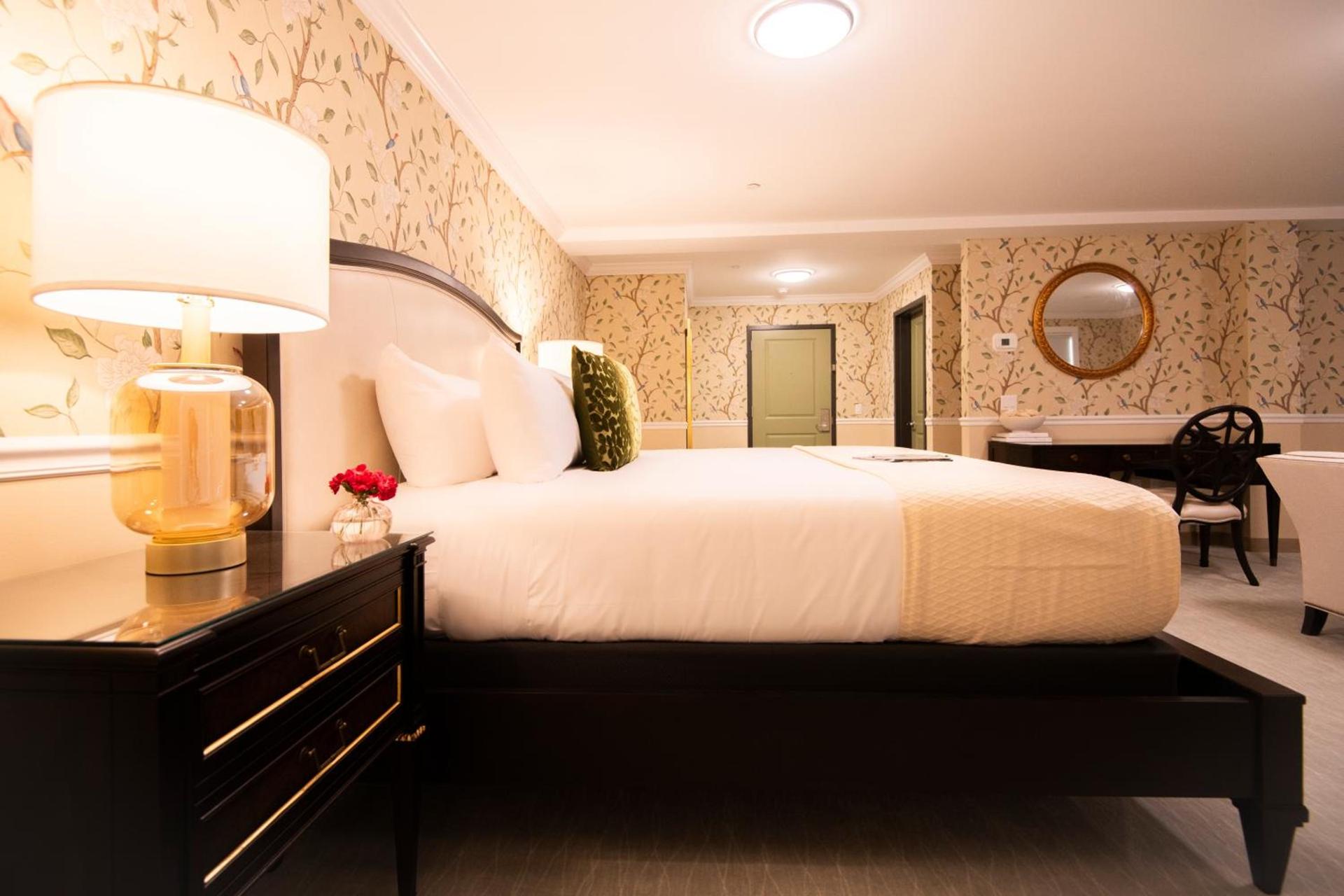 The Pathmaker Hotel photo 34