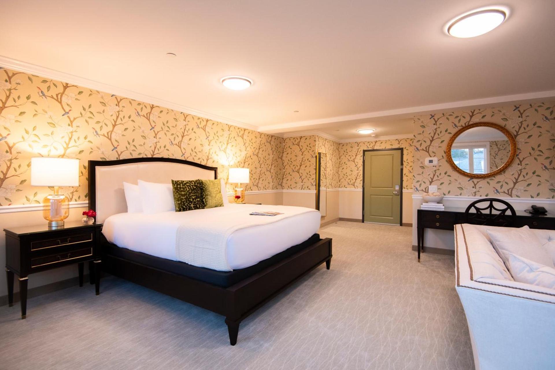 The Pathmaker Hotel photo 41