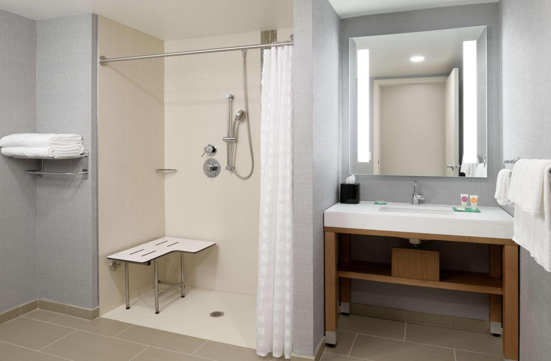 Hyatt Place Pasadena photo 33