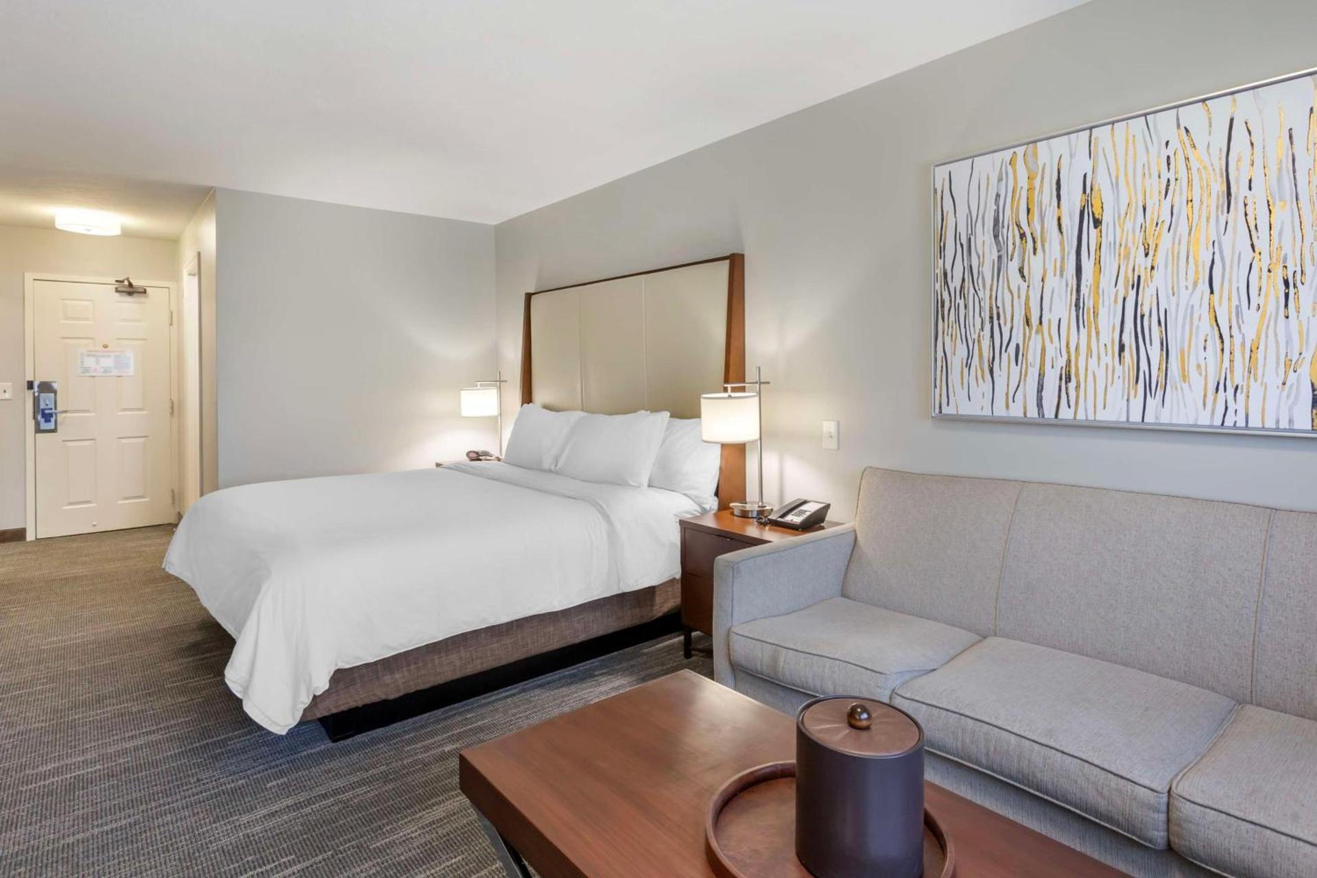 Best Western PLUS Cotton Tree Inn photo 11