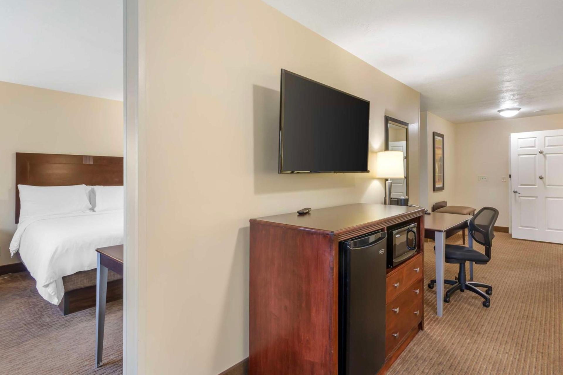 Best Western PLUS Cotton Tree Inn photo 23