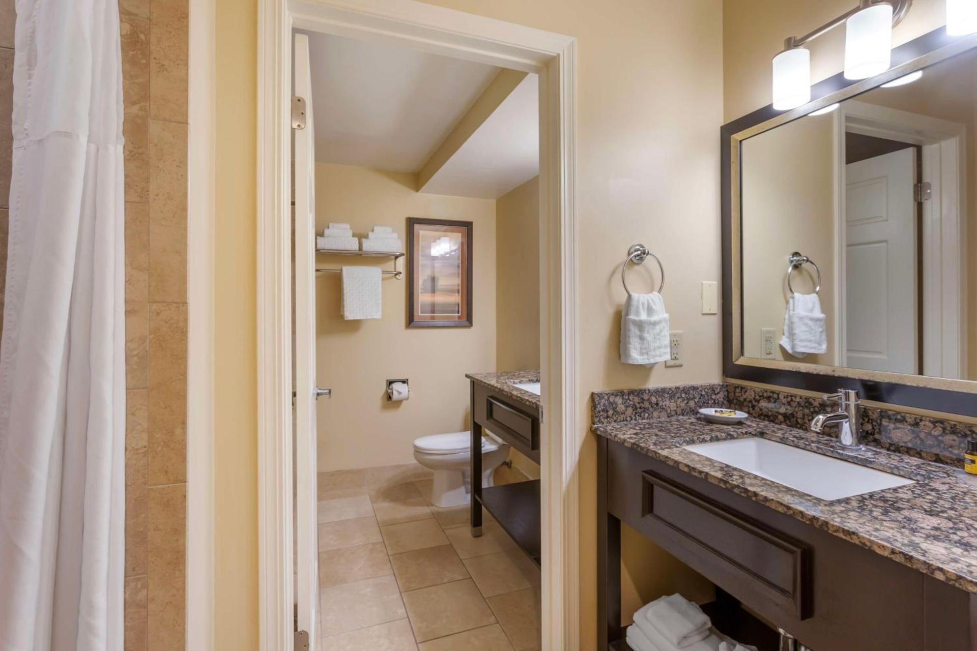 Best Western PLUS Cotton Tree Inn photo 43
