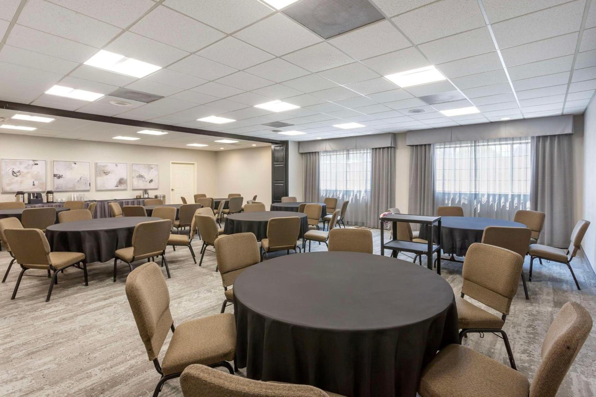 Best Western PLUS Cotton Tree Inn photo 52