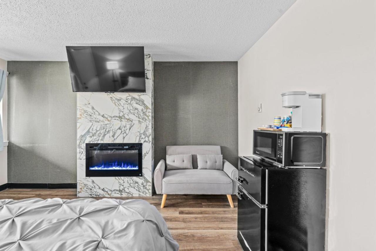 King Bed in Lux Boutique Hotel photo 40