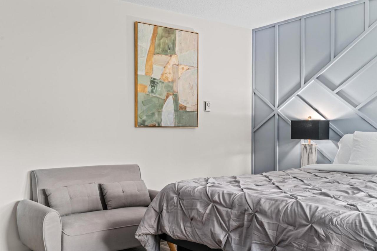 King Bed in Lux Boutique Hotel photo 30