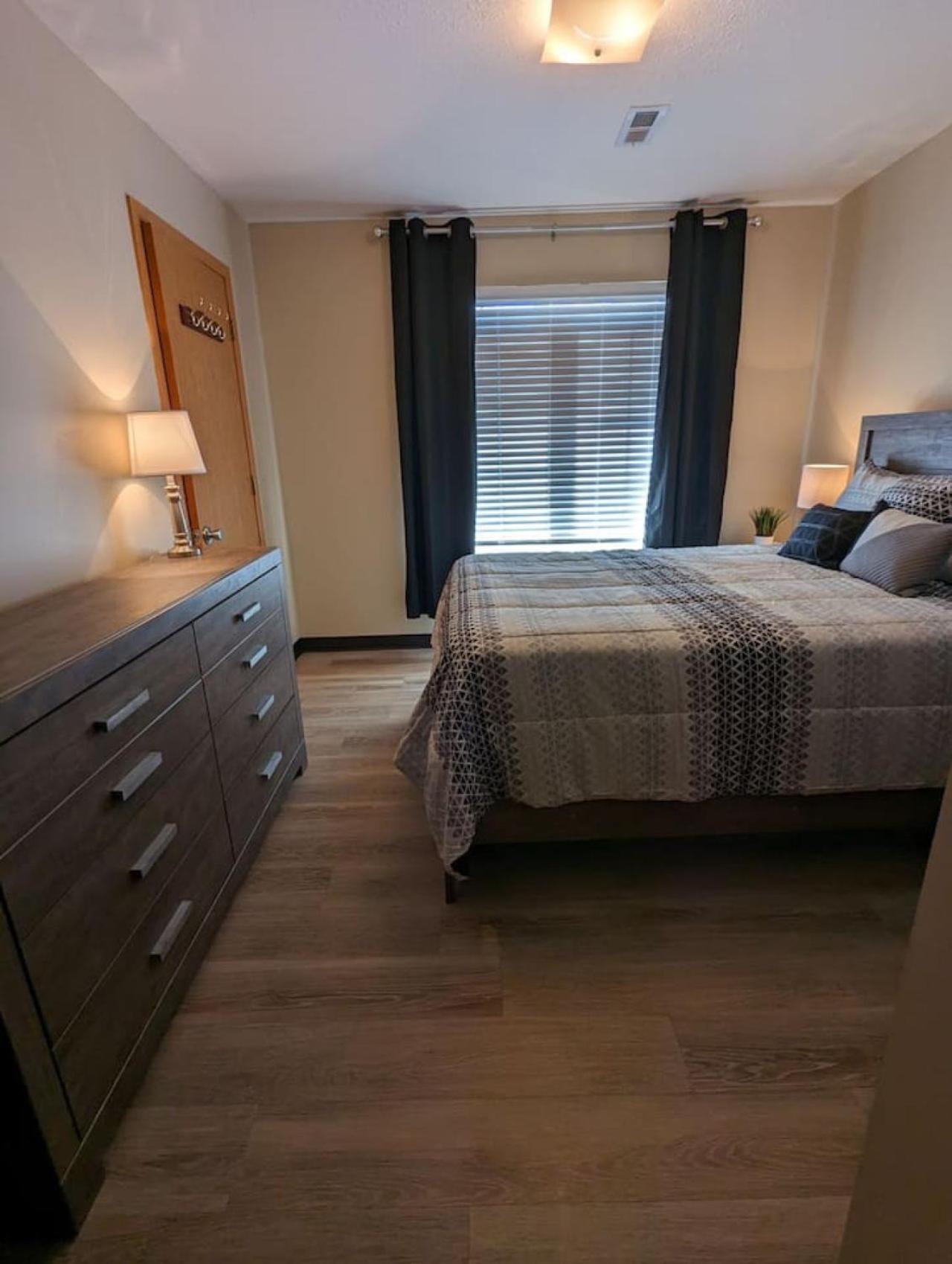 Waterloo Suites Double photo 2