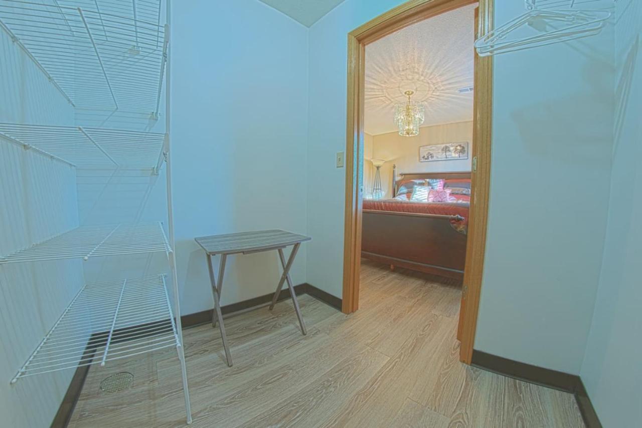 Waterloo Suites King photo 4