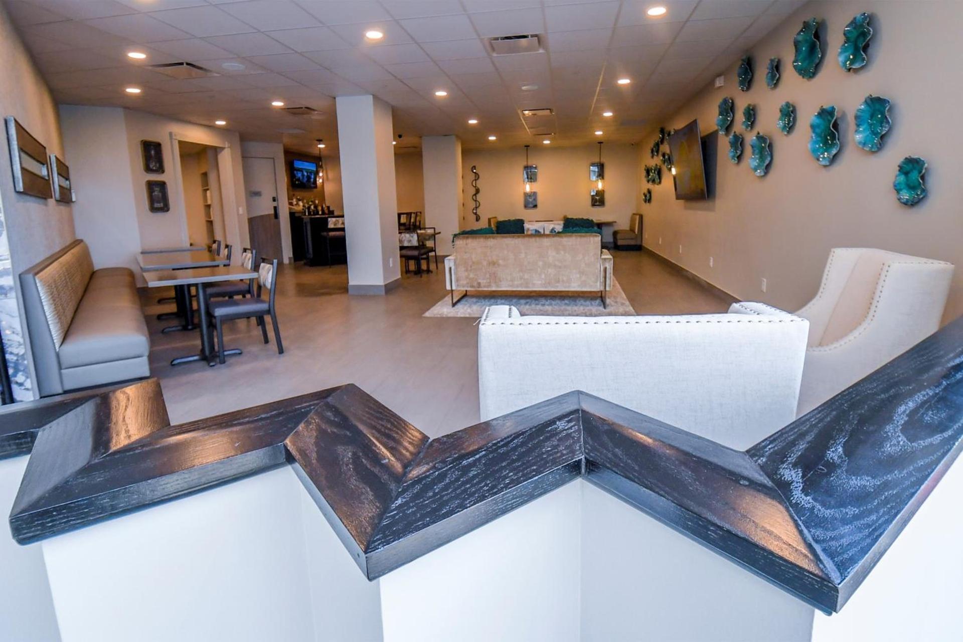 Euro-Suites Hotel photo 7