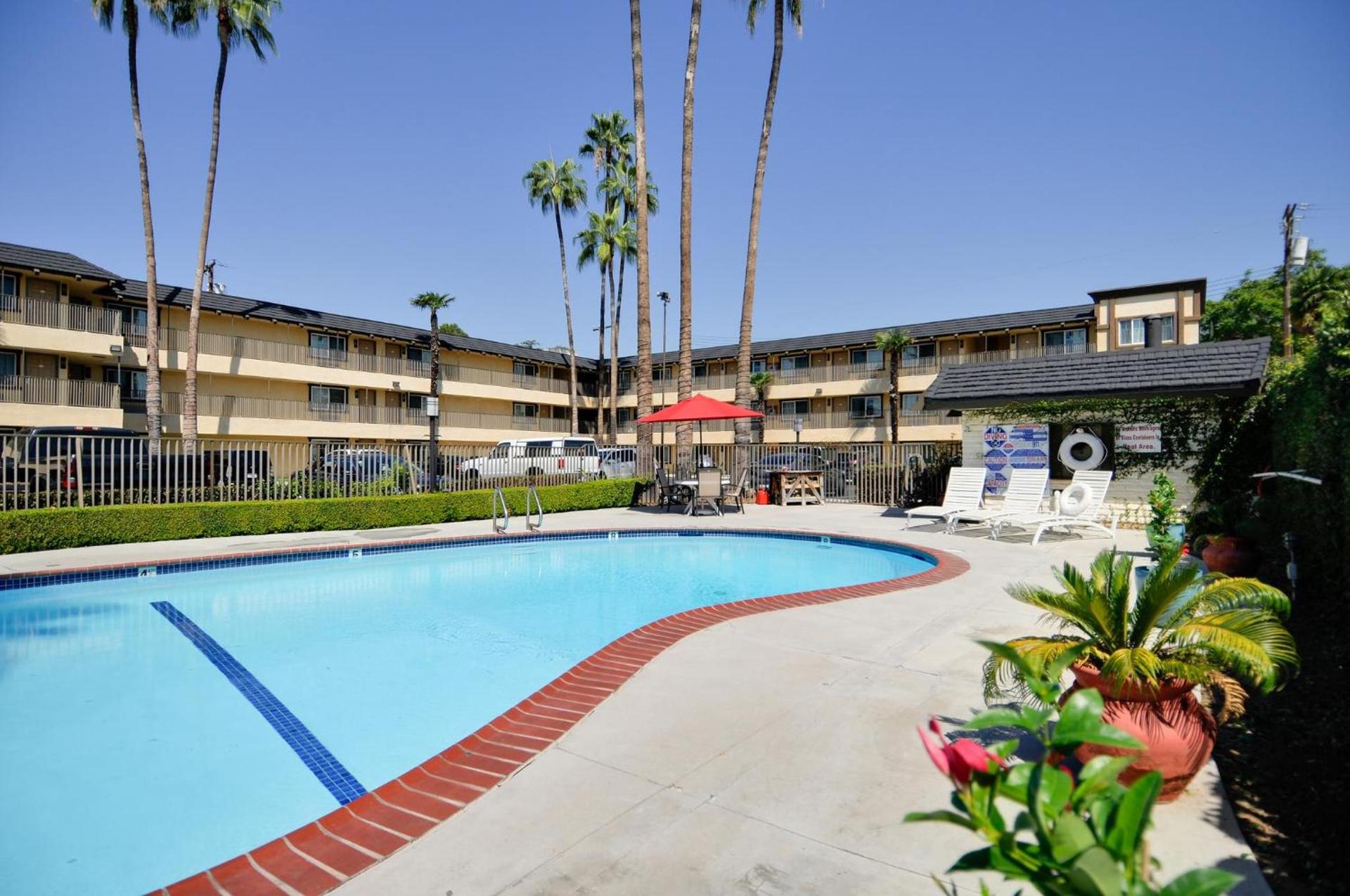 Vagabond Inn Whittier photo 4