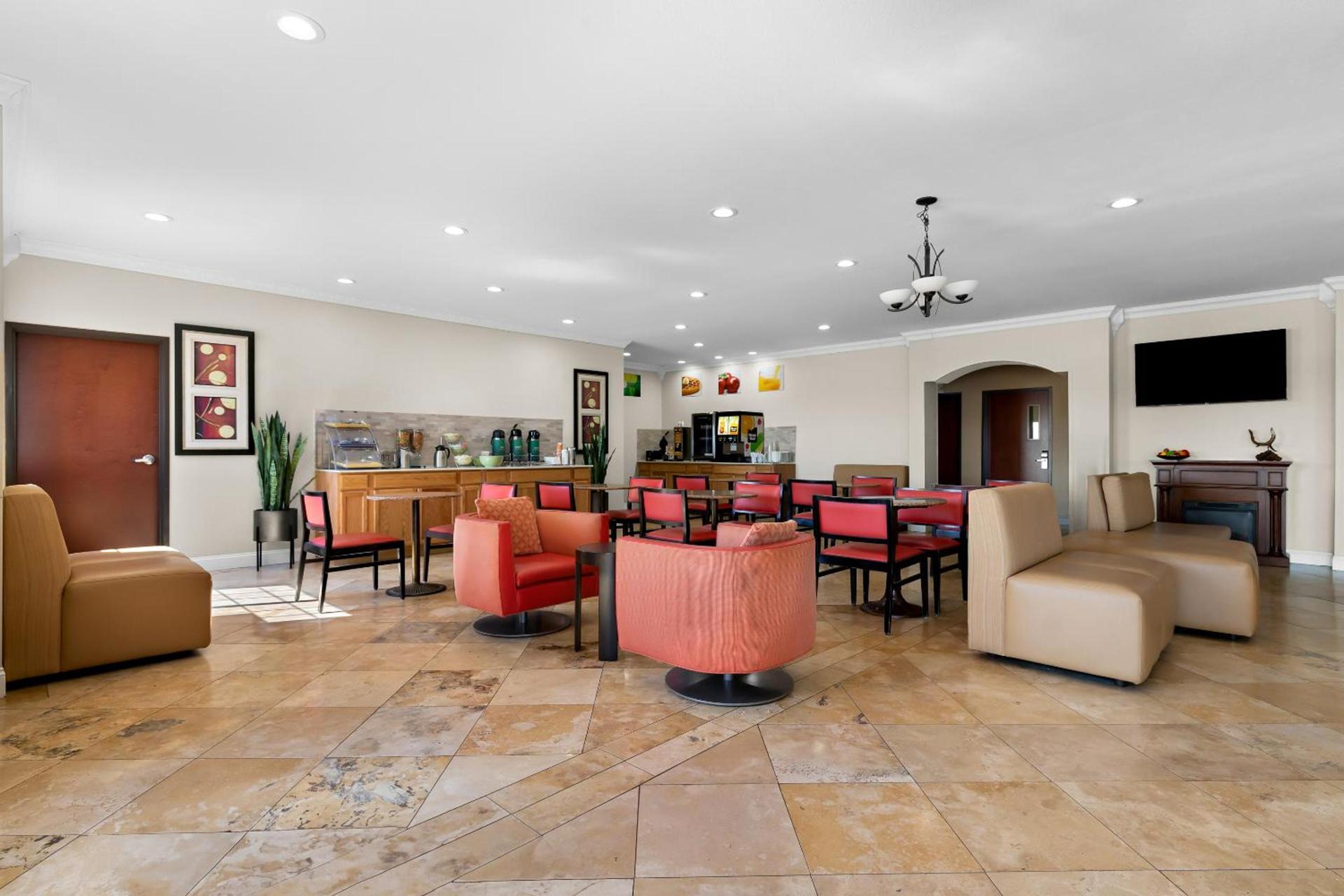 Quality Inn & Suites McAlester on Hwy 69 photo 58