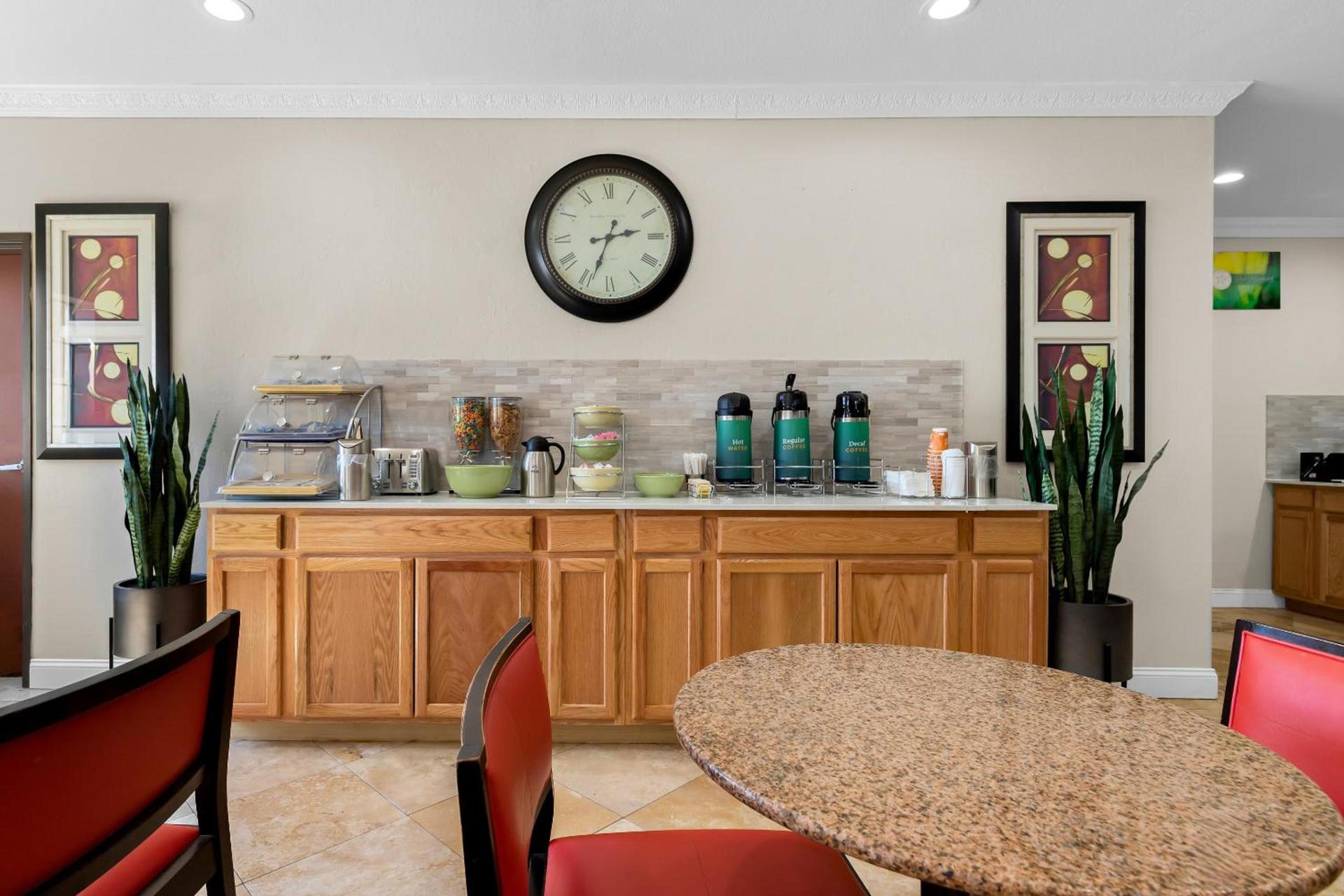 Quality Inn & Suites McAlester on Hwy 69 photo 60