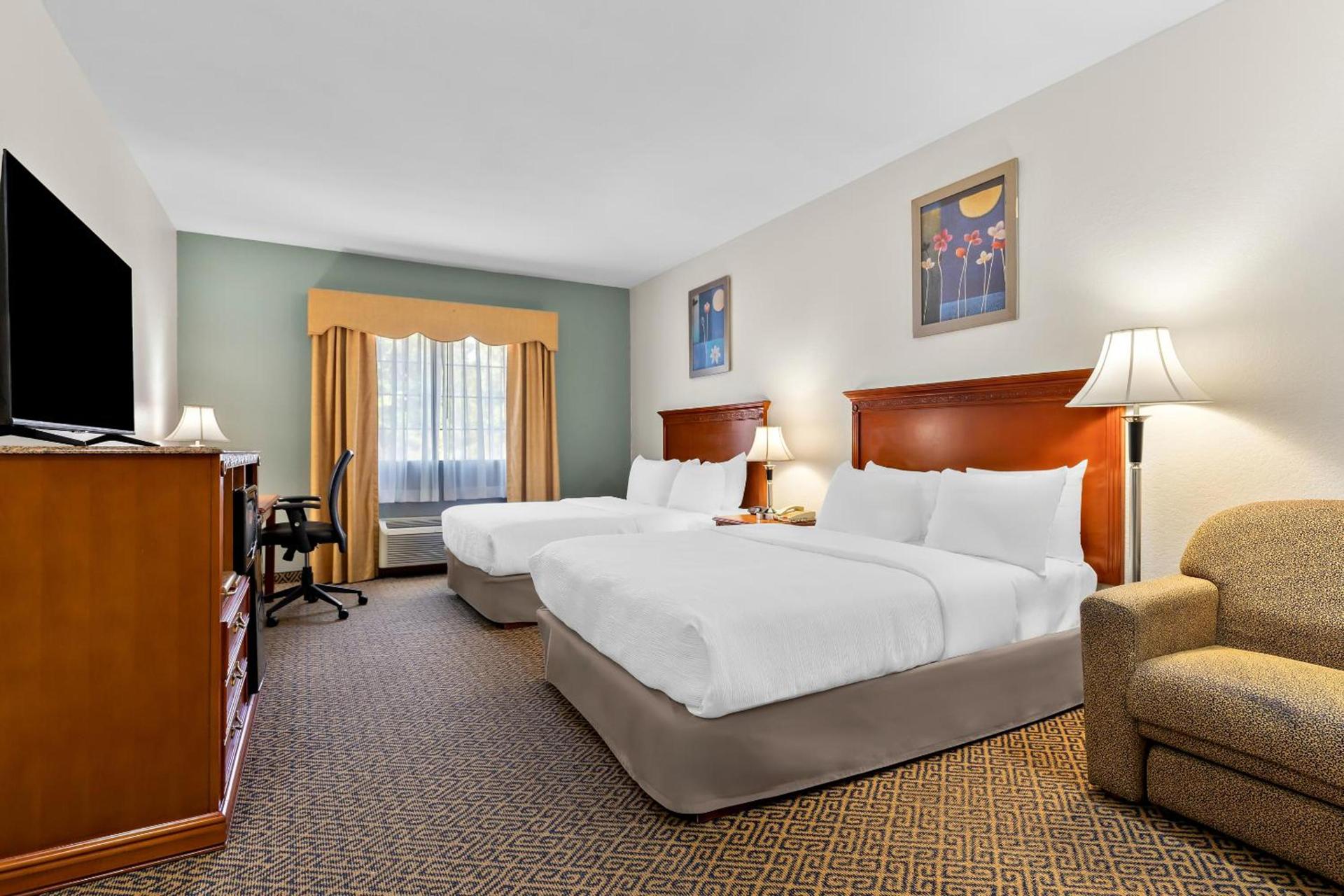 Quality Inn & Suites McAlester on Hwy 69 photo 70