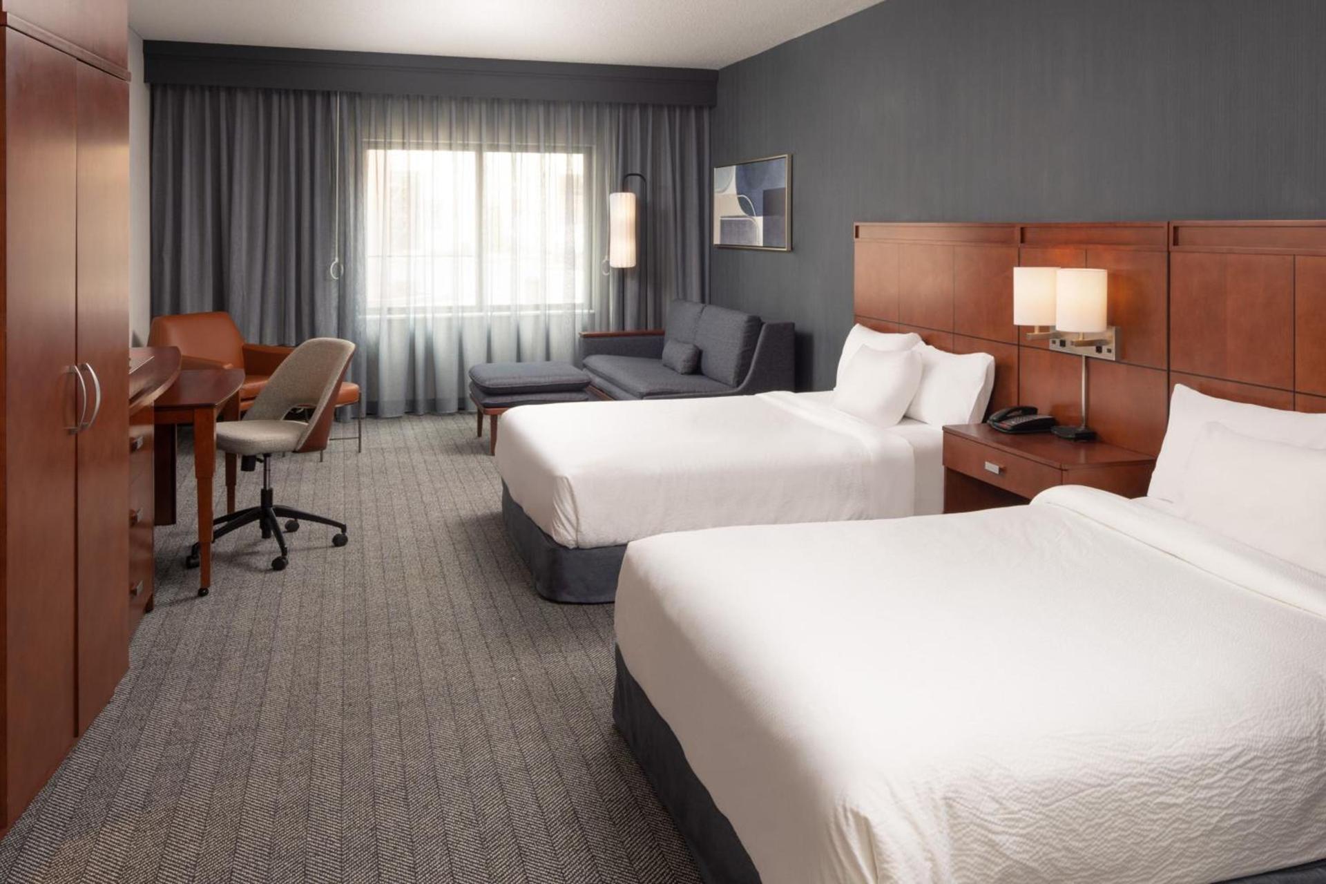 Courtyard by Marriott Glassboro Rowan University photo 8